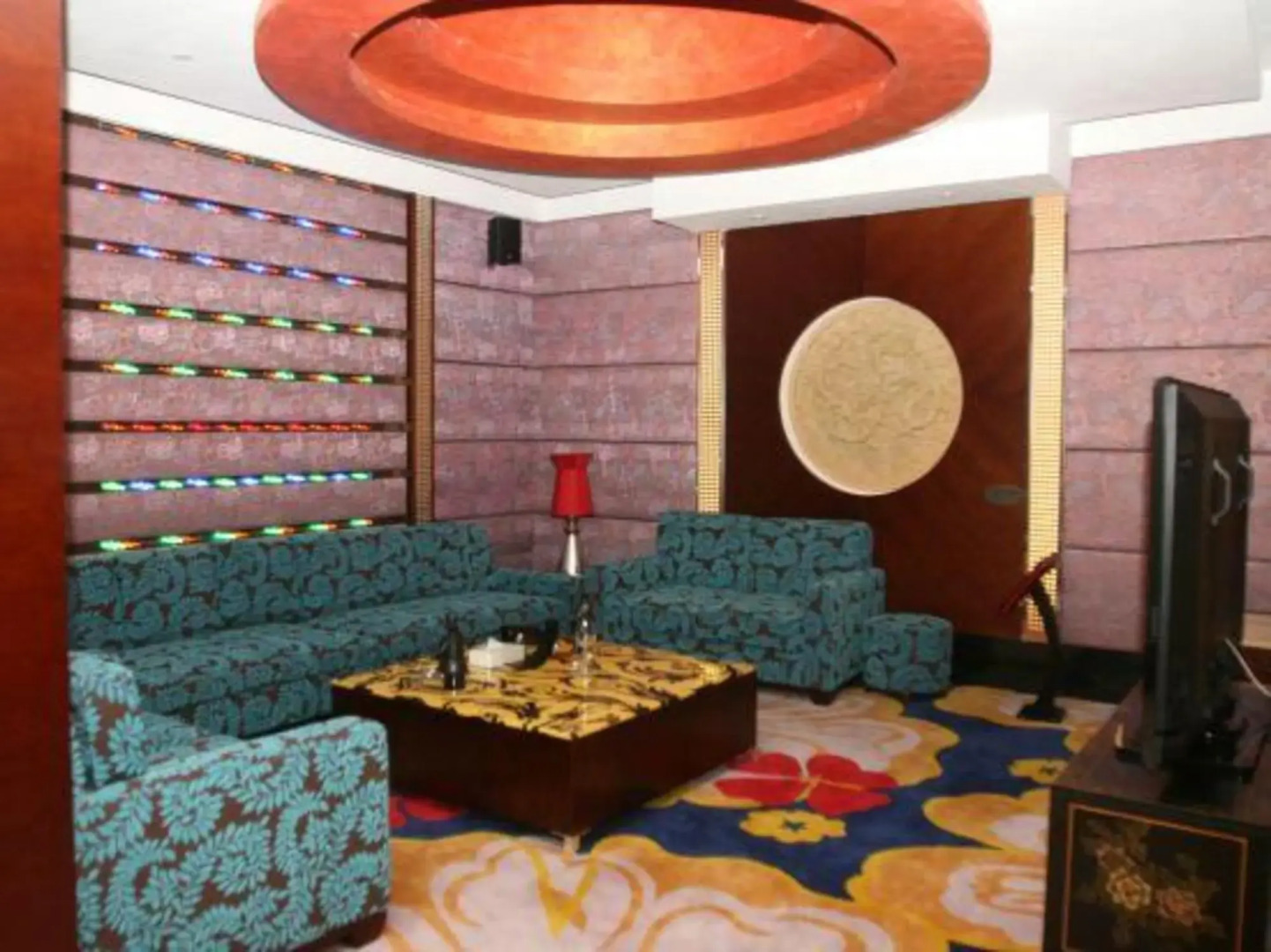 Chateau Junding Resort