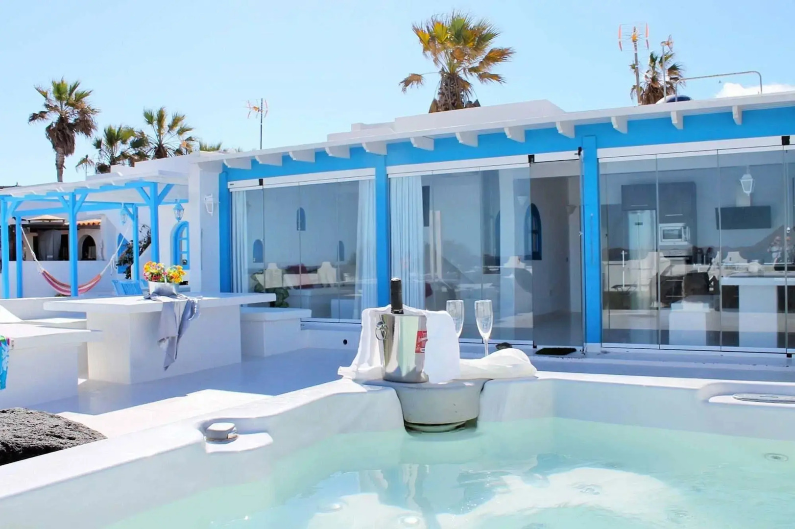 Villa Granada by Vacanzy Collection