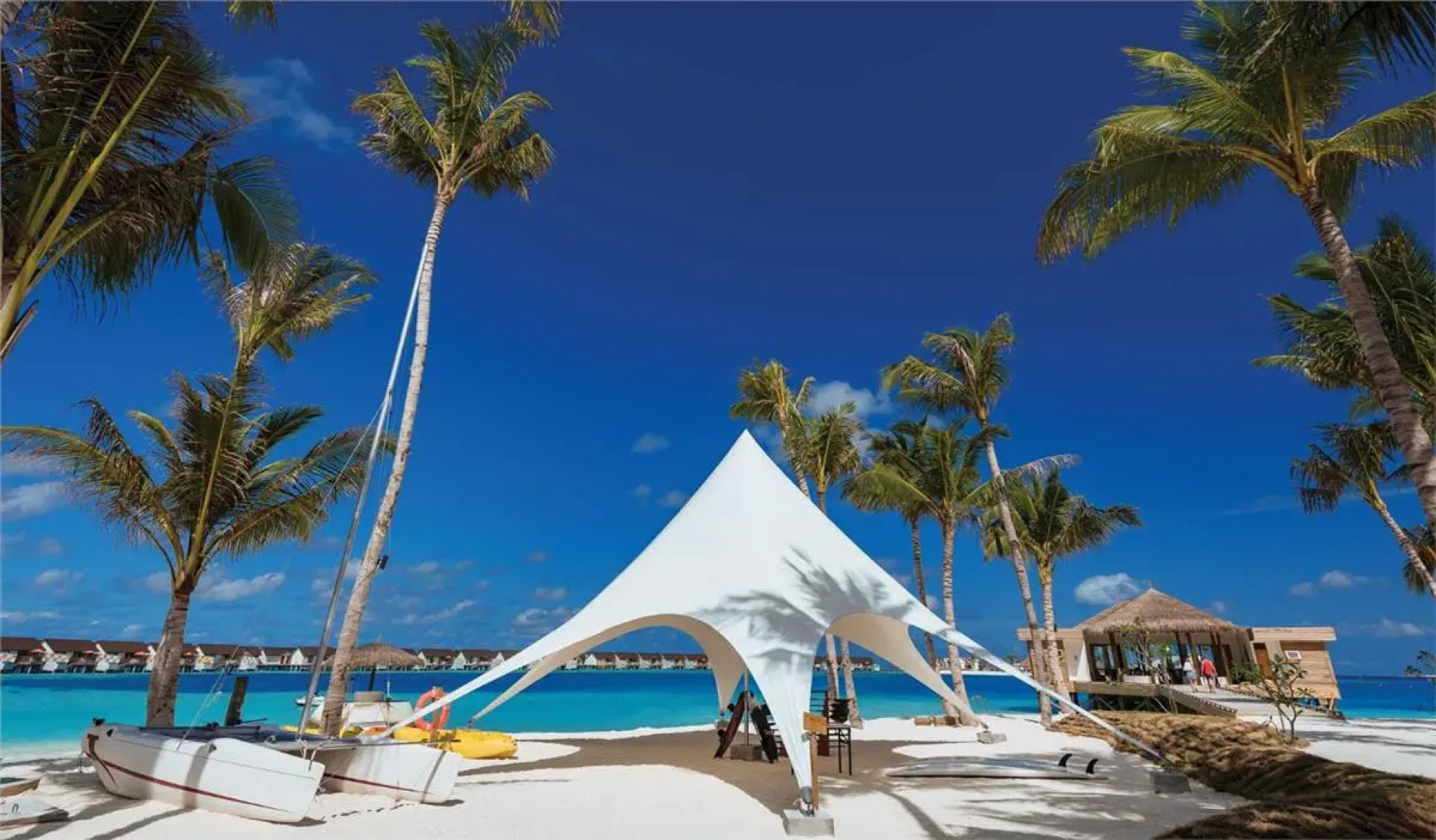 Отель Oblu Select Sangeli