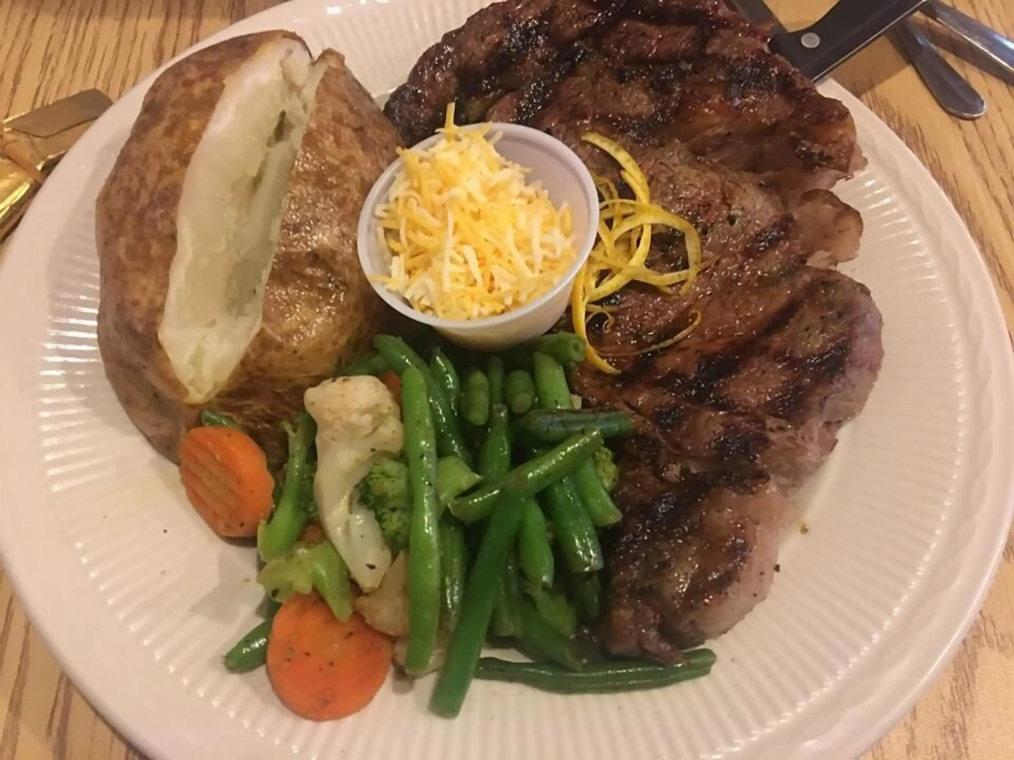 Lakeside Resort and Motel