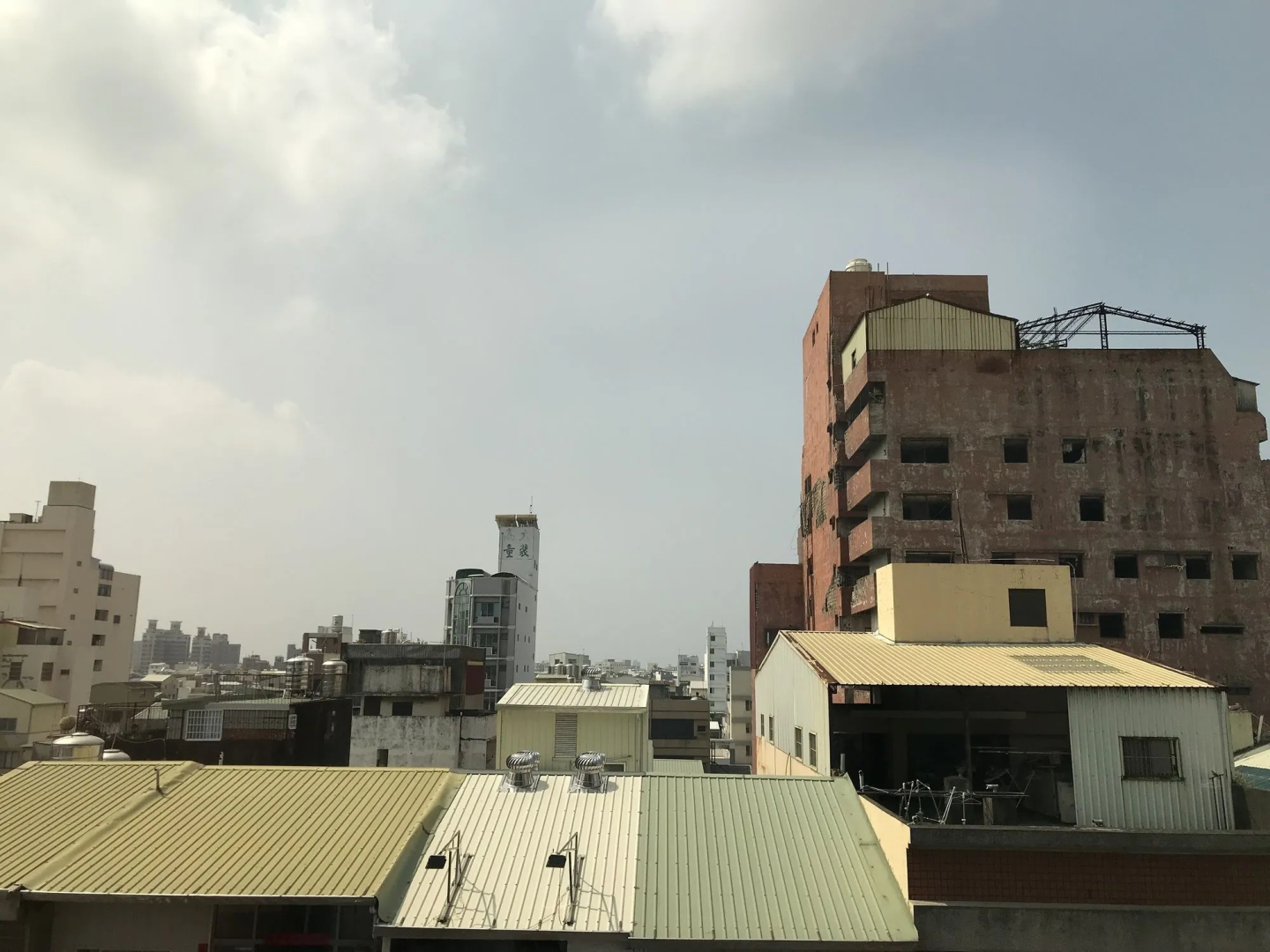Sunrise Hotel Tainan