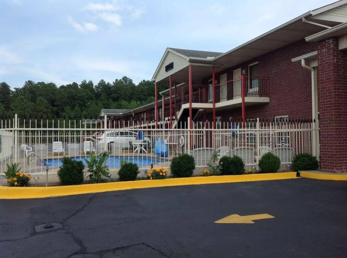 Americas Best Inns Selmer