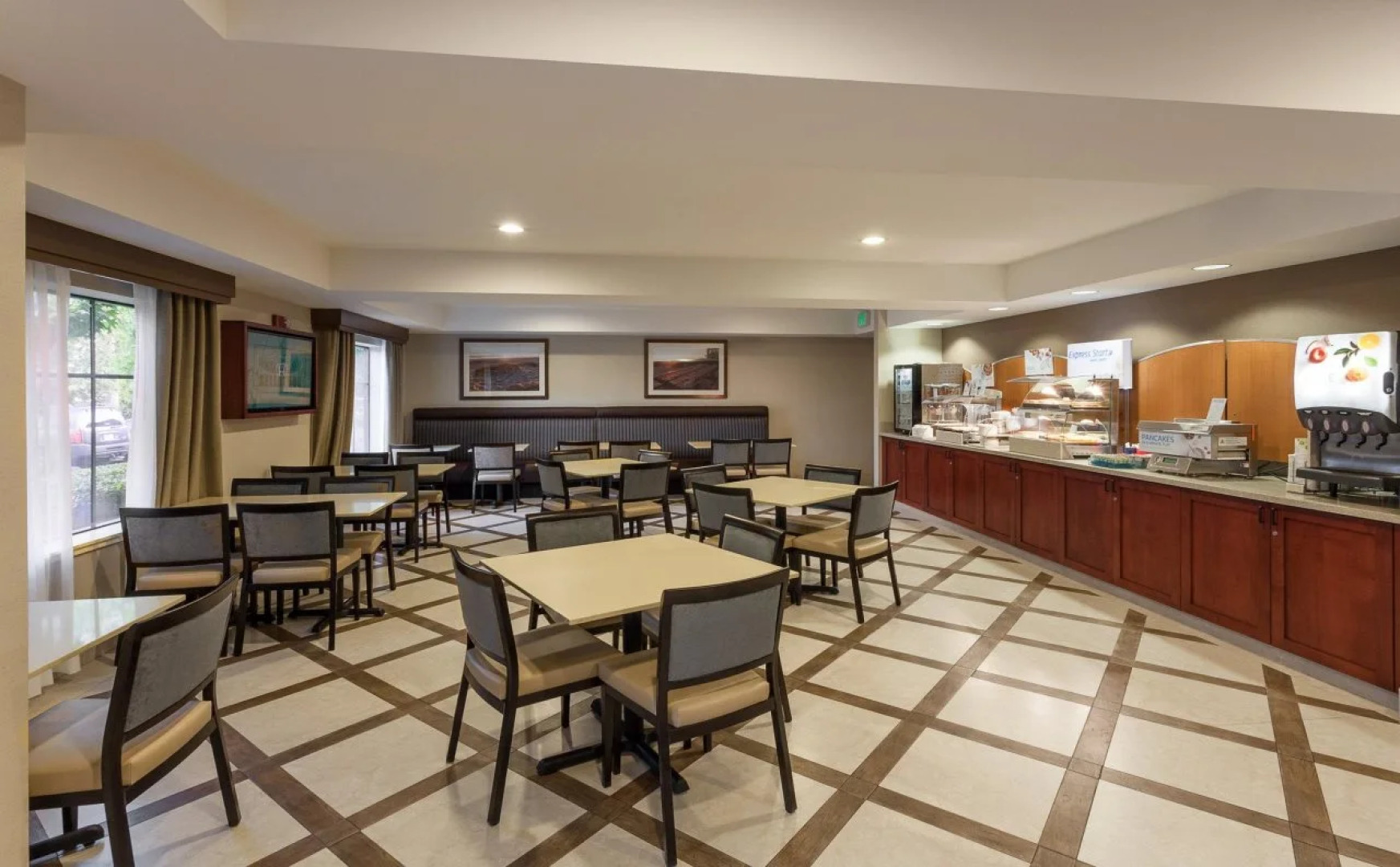 Holiday Inn Express & Suites Carpinteria by IHG