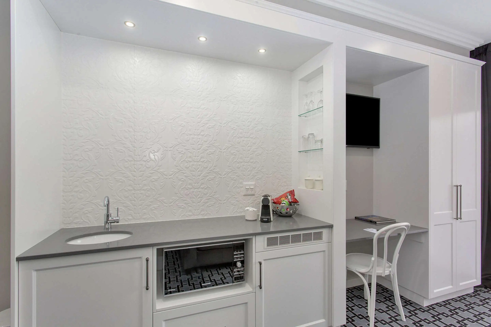 CH Boutique Hotel & Apartments, an Ascend Collection Hotel