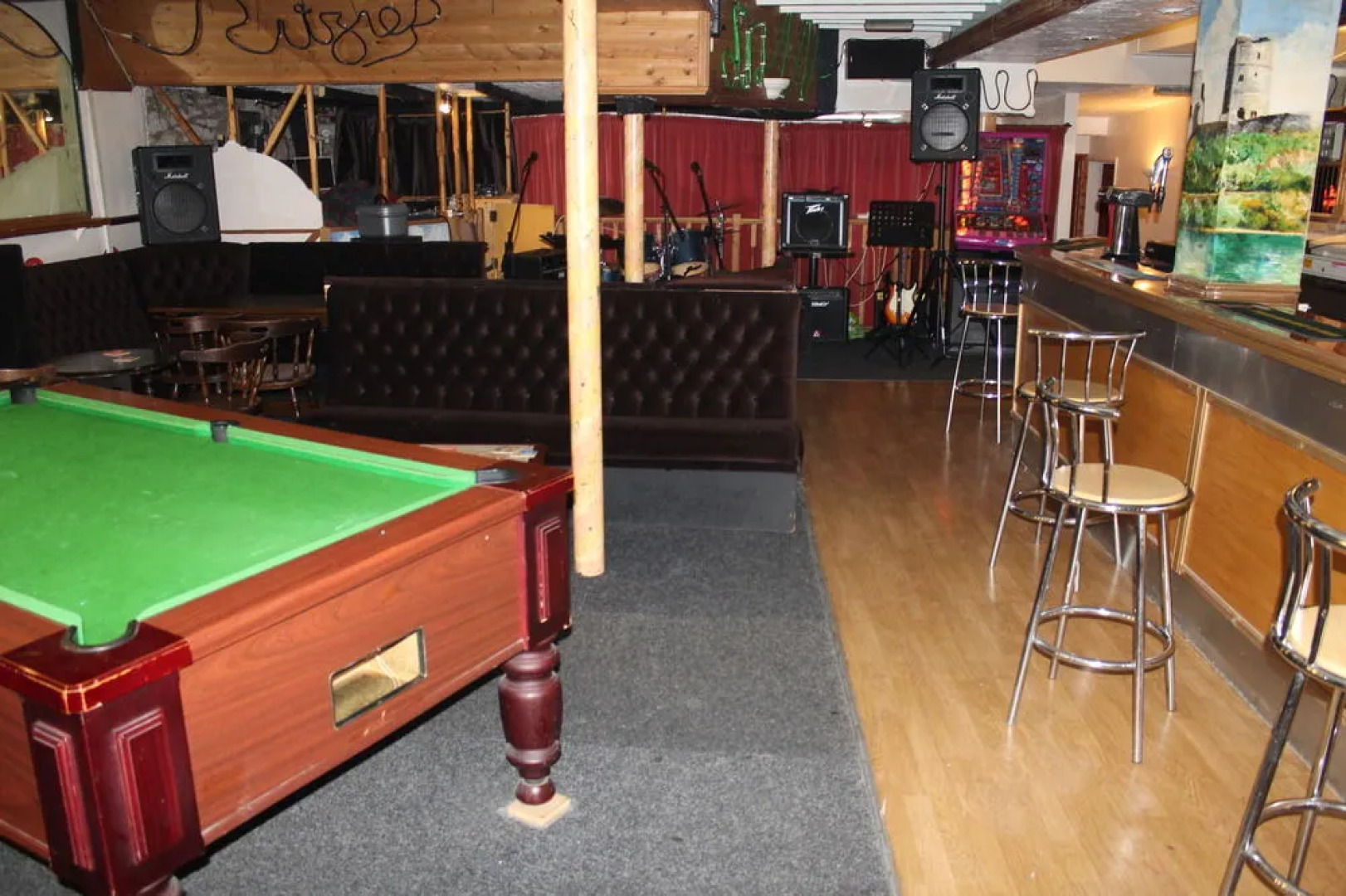 The Middlegate Hotel