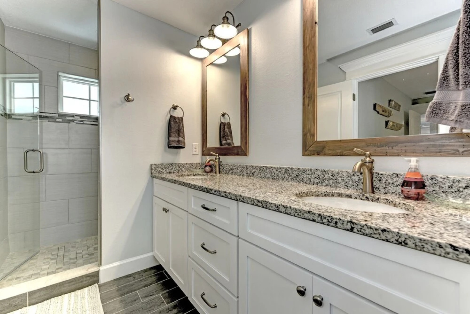 Coconut Breeze Estate