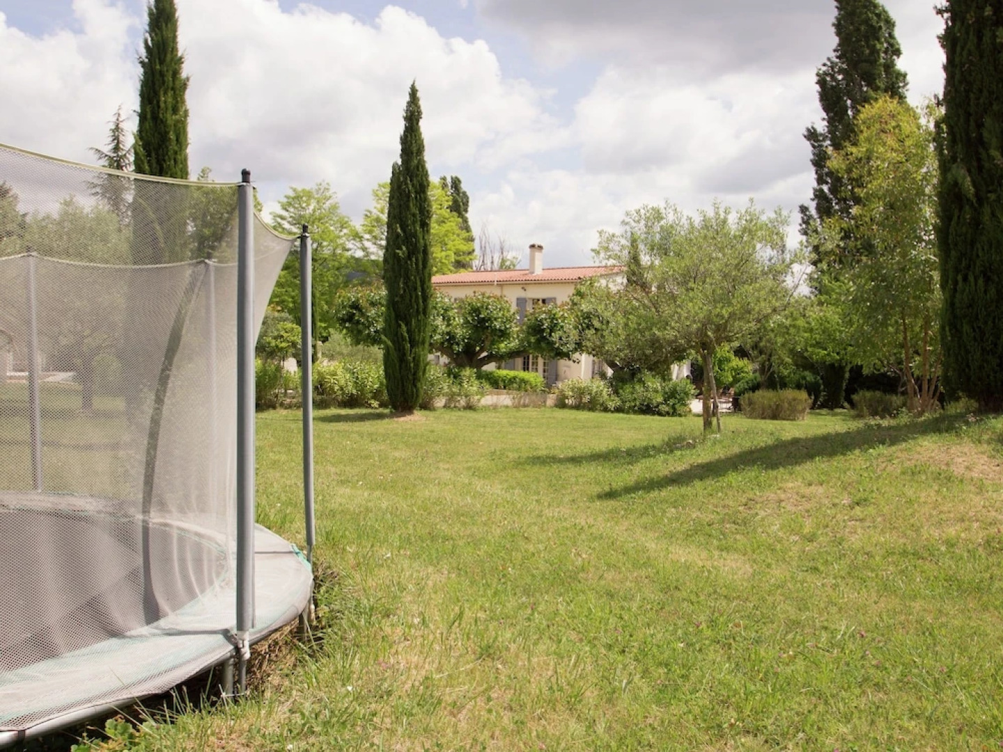 Plush Villa in Villecroze with Private Swimming Pool