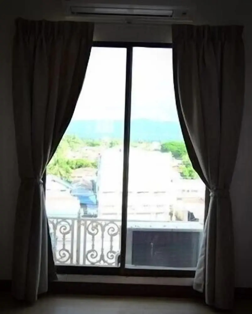 Nattirat Grand Hotel
