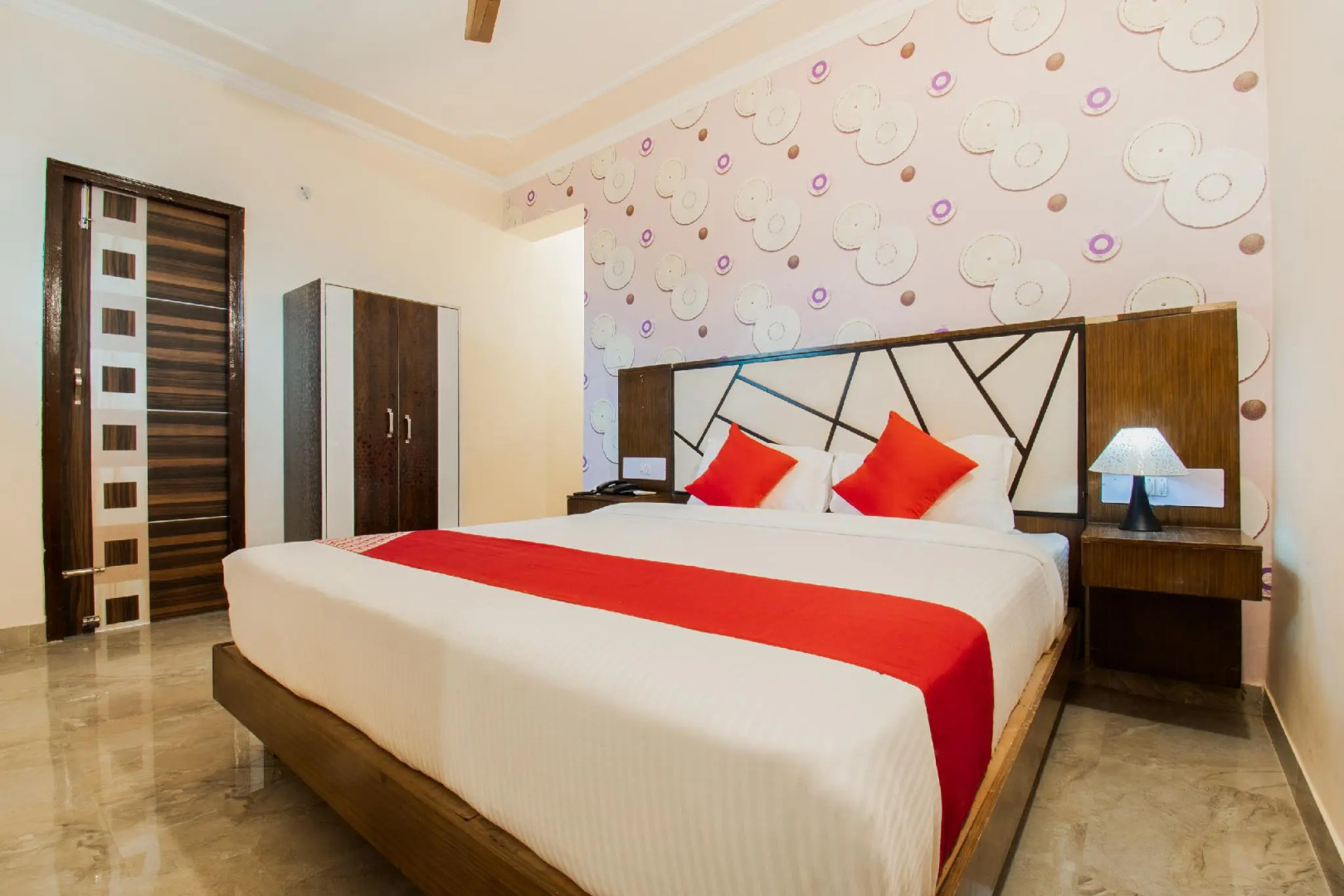 OYO Flagship 47006 Hotel Magadh Palace