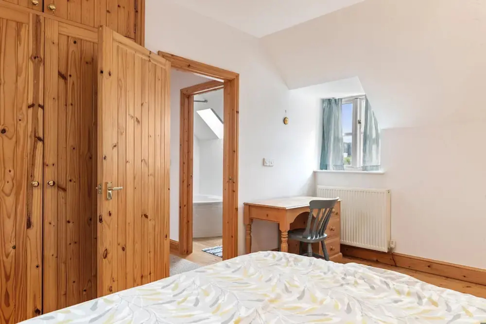 Two Hoots - Peaceful Cottage Rural Views