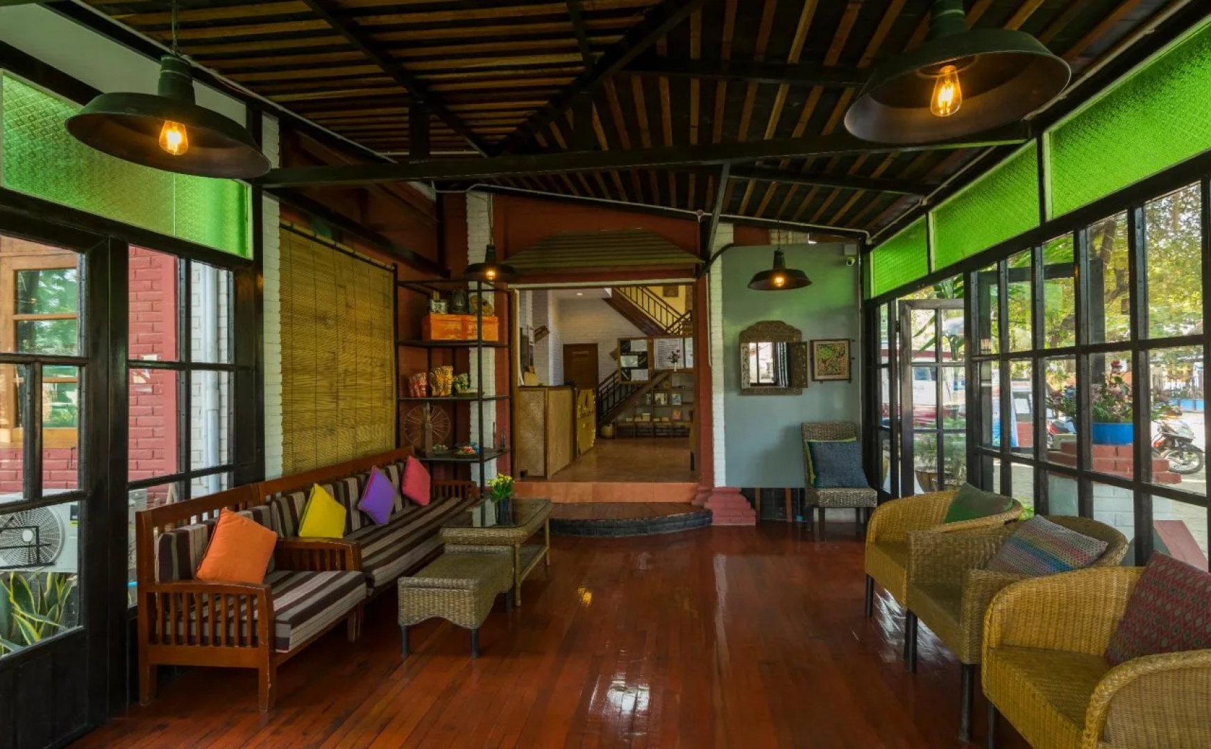 Bagan Hmwe Hotel