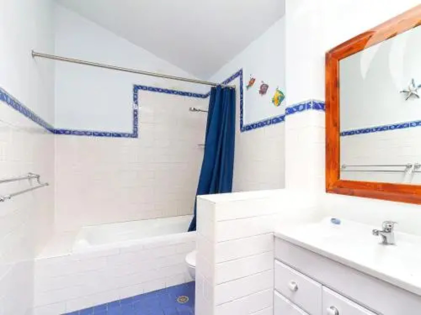 Sapphire - Oceanside 20