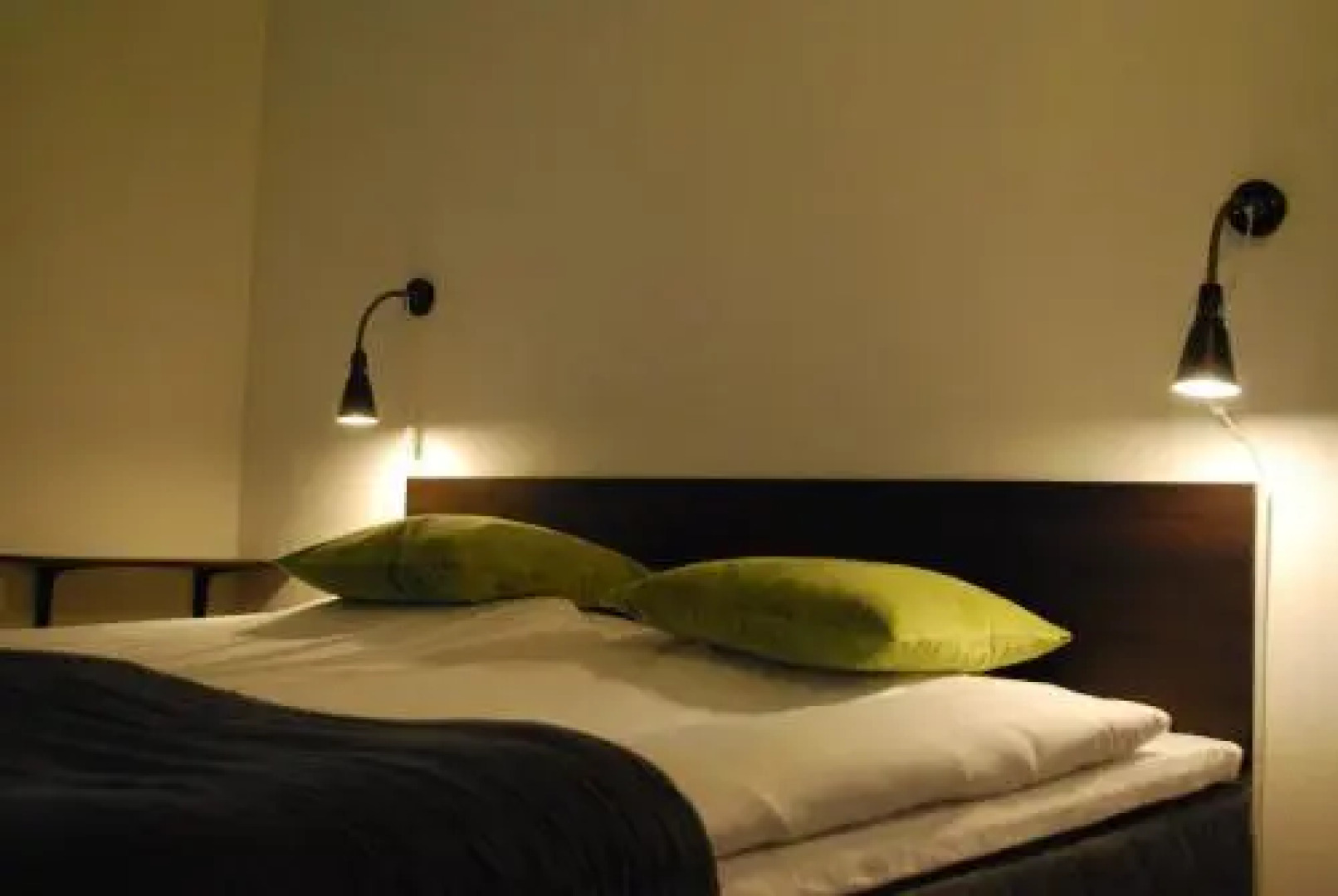 Bed and Breakfast 33