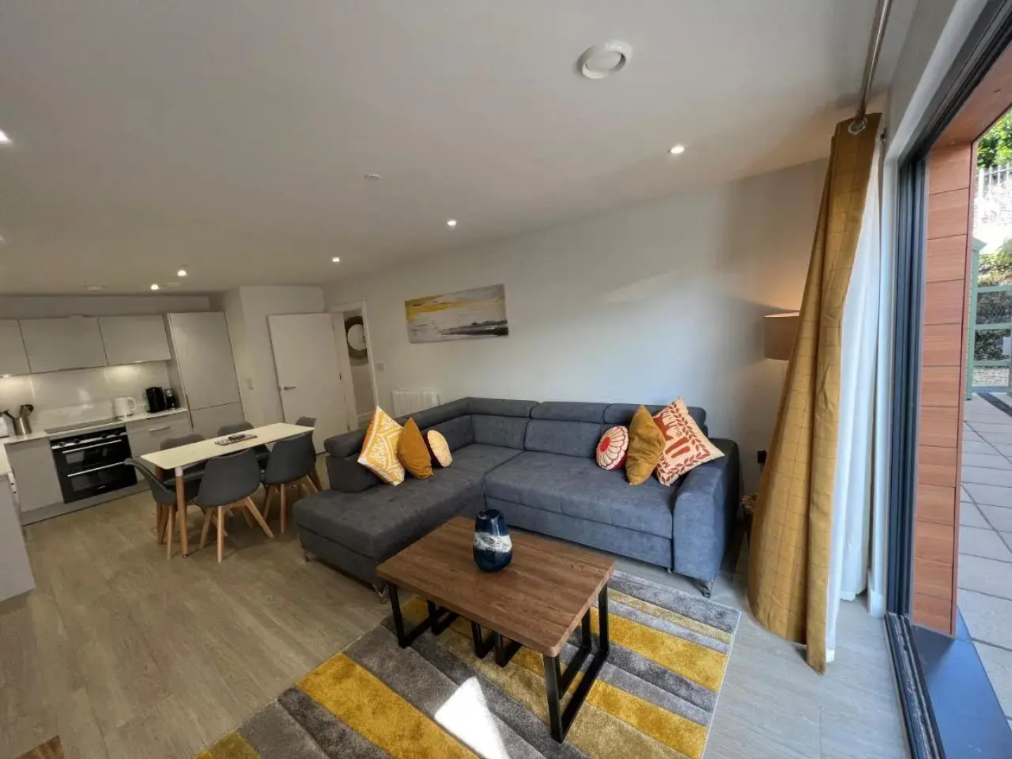 2 Putsborough - Luxury Apartment at Byron Woolacombe, only 4 minute walk to Woolacombe Beach!