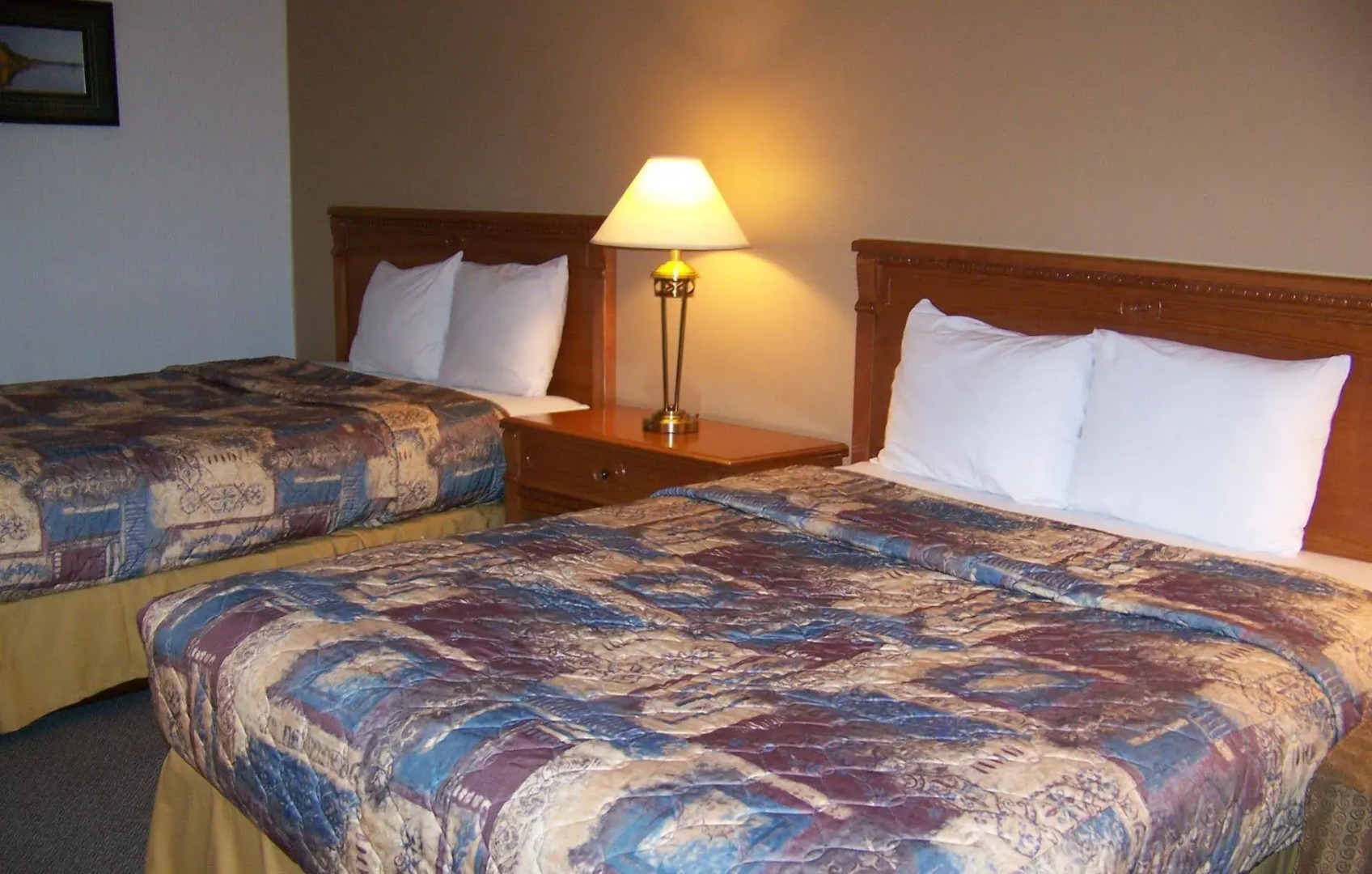 North Shore Wayside Inn