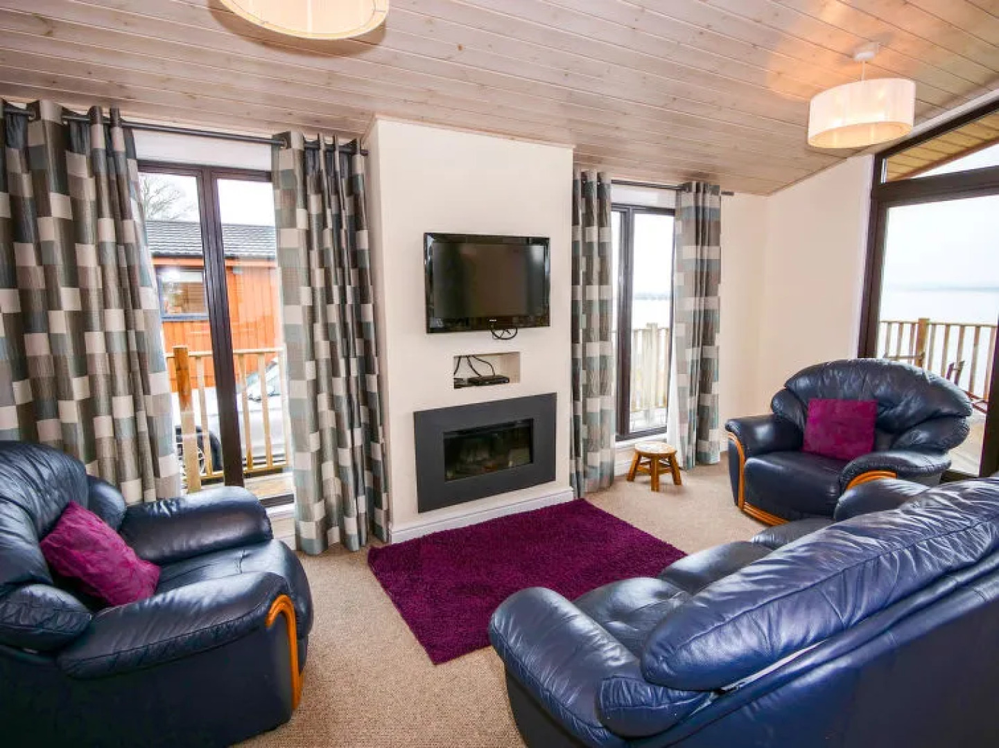 Chalet Loch Leven Lodge