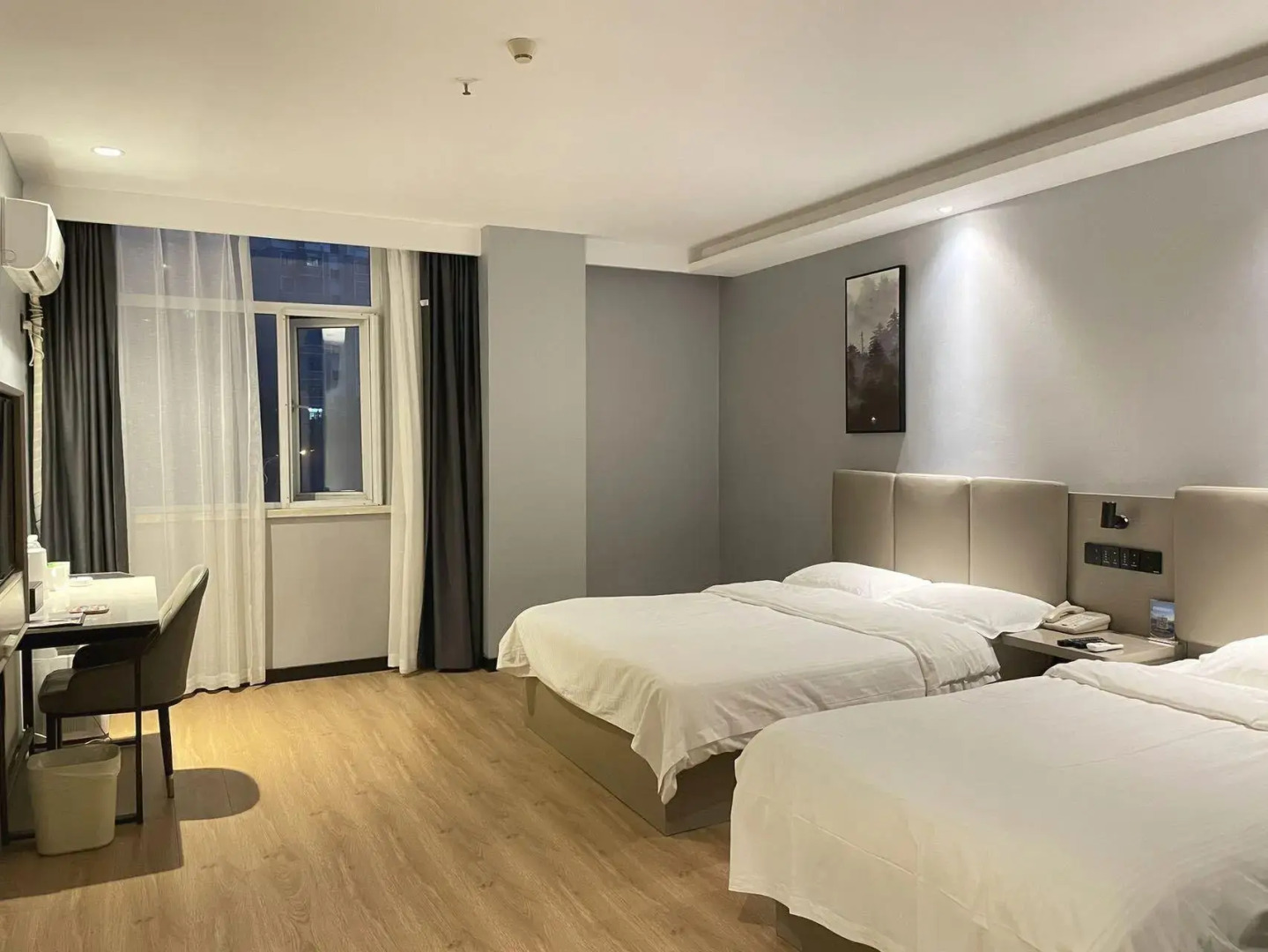 GreenTree Inn Hefei East Wangjiang Road CTCE Express Hotel