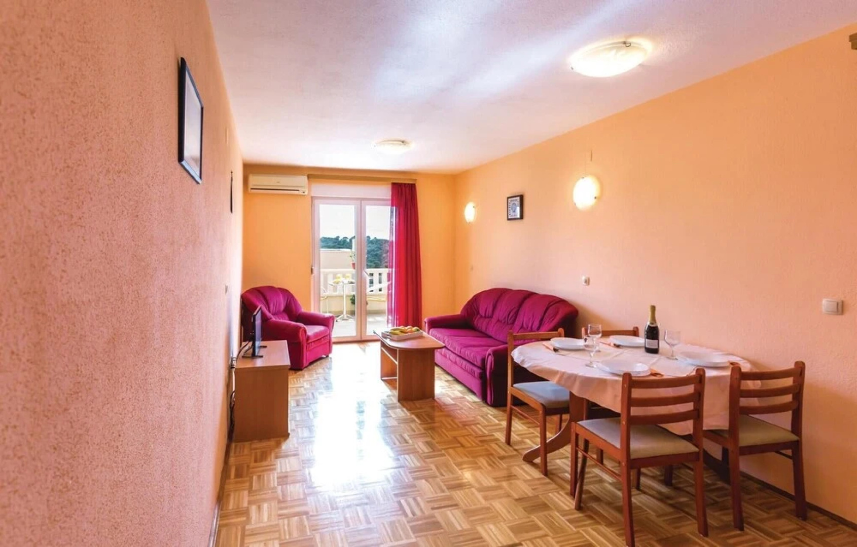 Beautiful Home in Makarska With Wifi and 1 Bedrooms