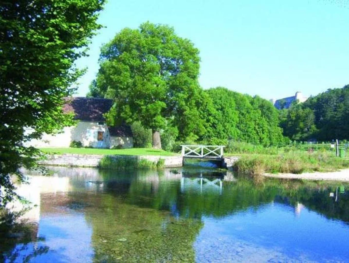 Lauberge Des Sources