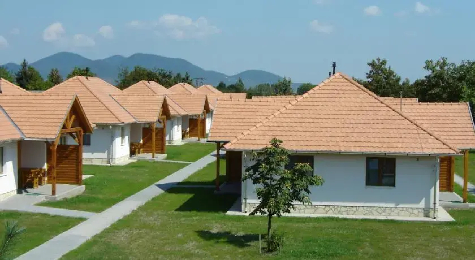 Tengerszem Apartments & Park