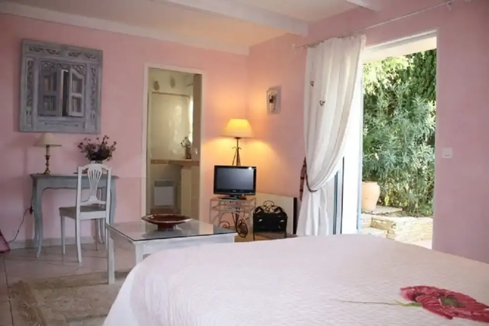 Les Roches Rouges Chambres d'hôtes