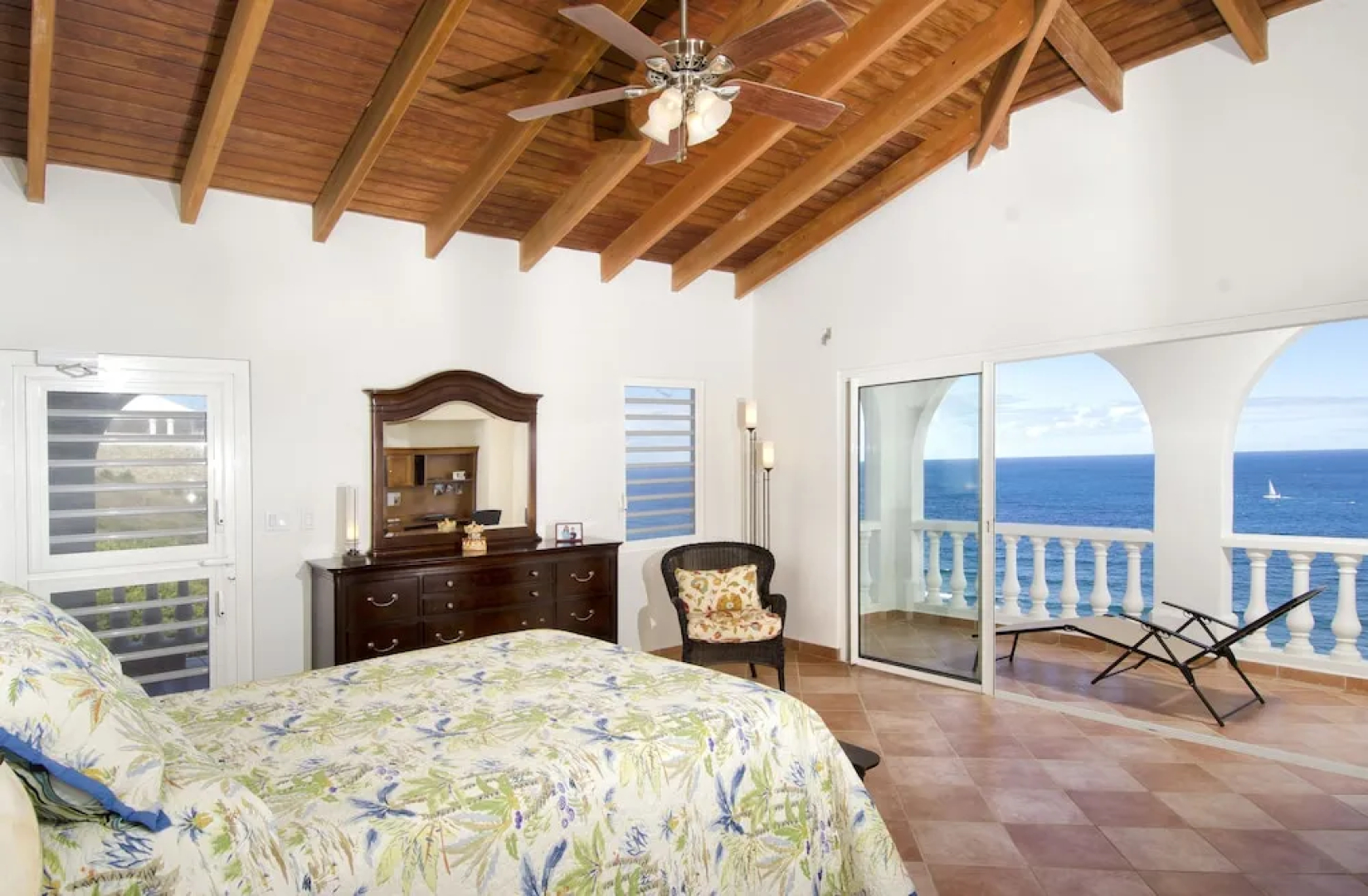 VillaRosa by Island Properties Online