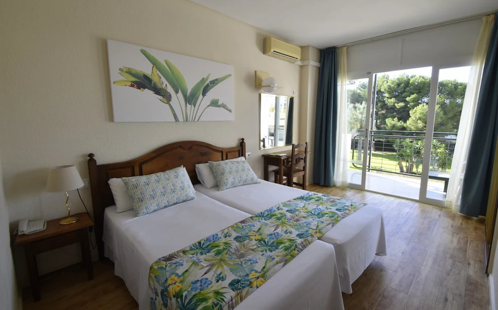 Отель THB San Fermín