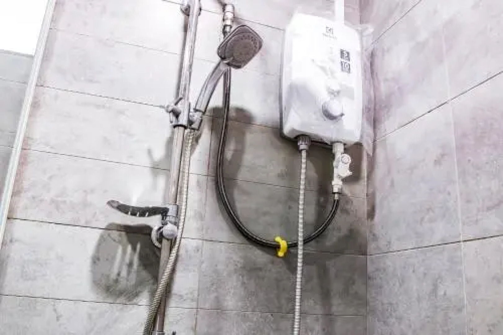 8Pax 2 BATHROOM NEAR SUMWAY PYRAMID