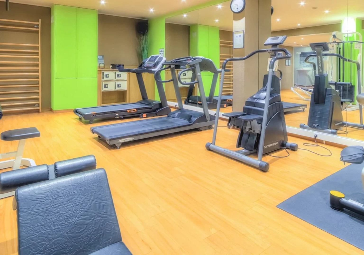 B&B HOTEL Mons Centre