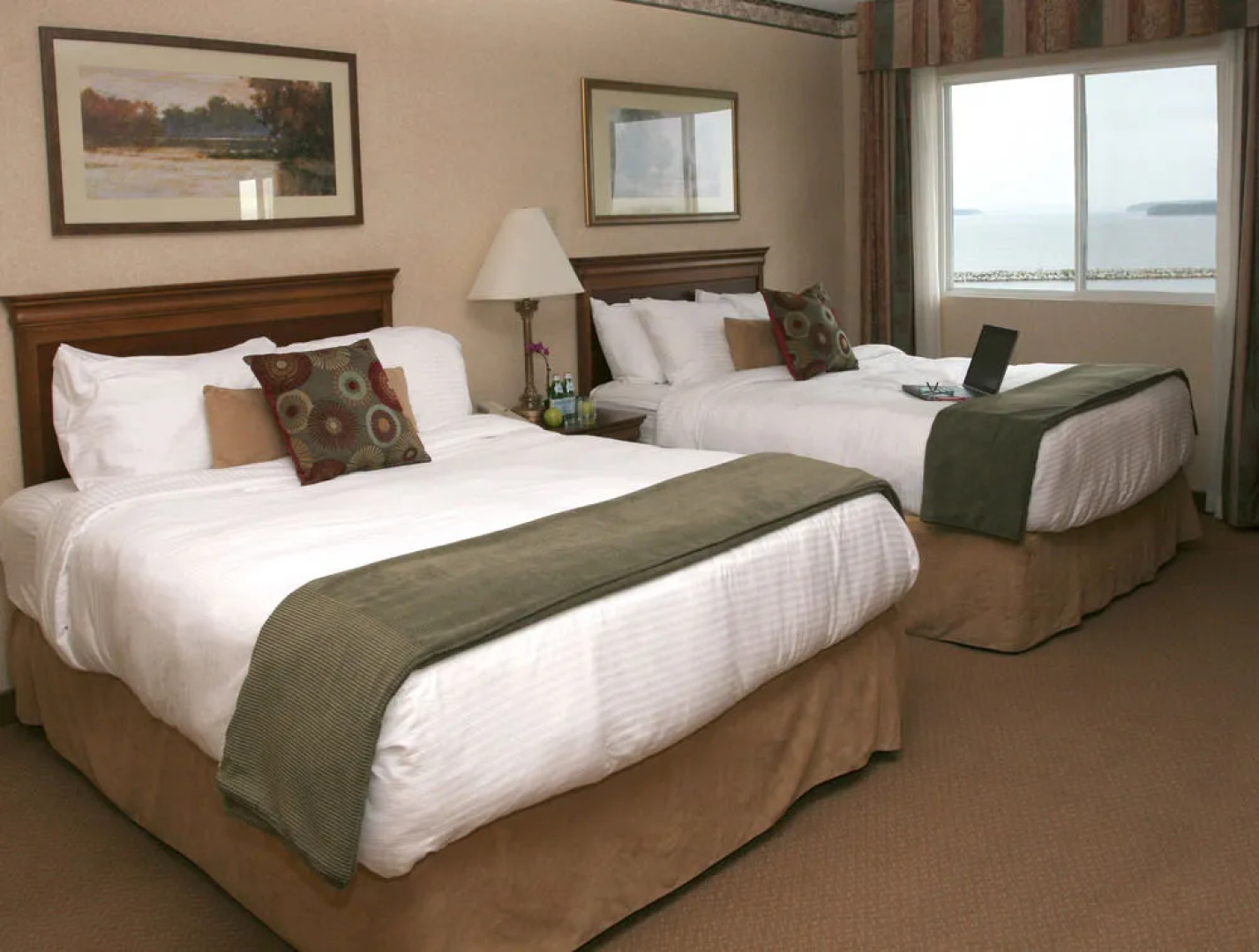 Oak Island Resort & Conference Centre