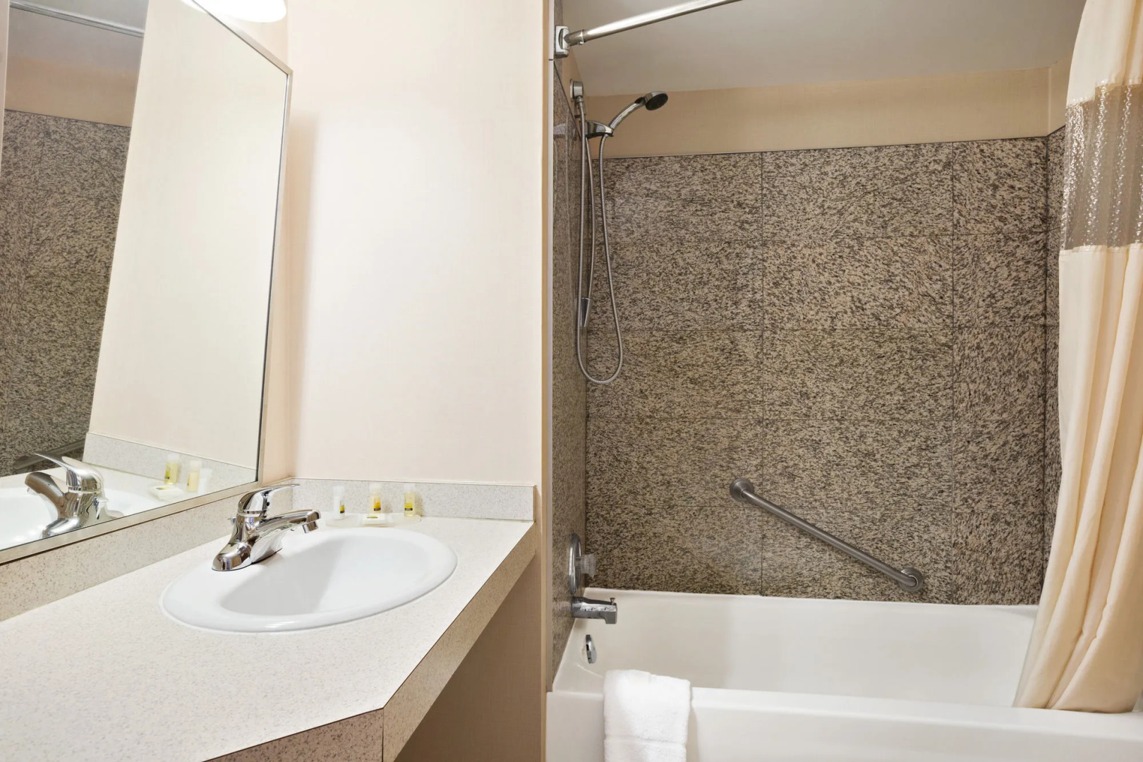 Northwinds Hotel Revelstoke
