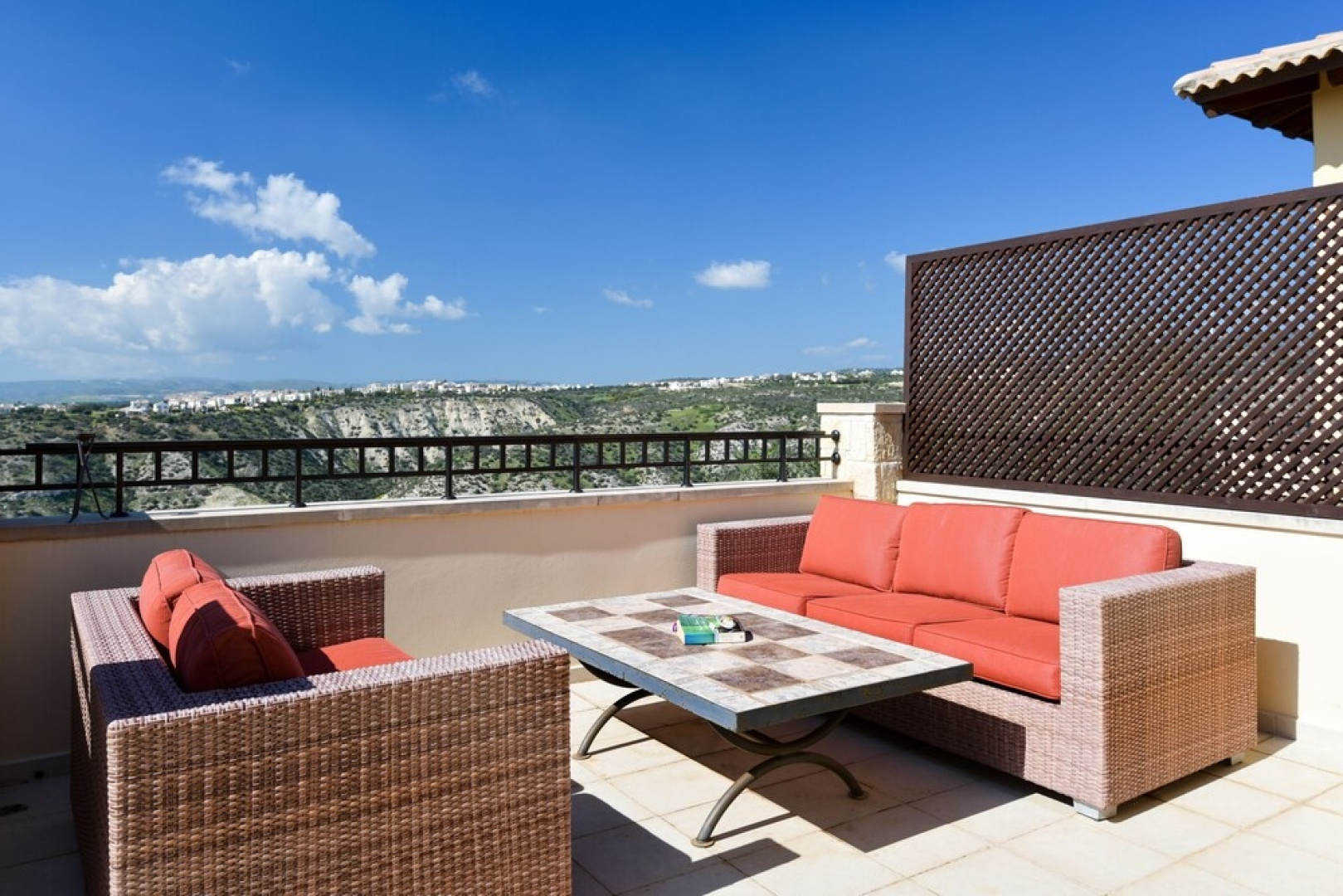 Stunning 3 bedroom villa 'BZ01' with private pool, stunning views, communal pool and resort facilities, Zephyros Village on Aphrodite Hills Re