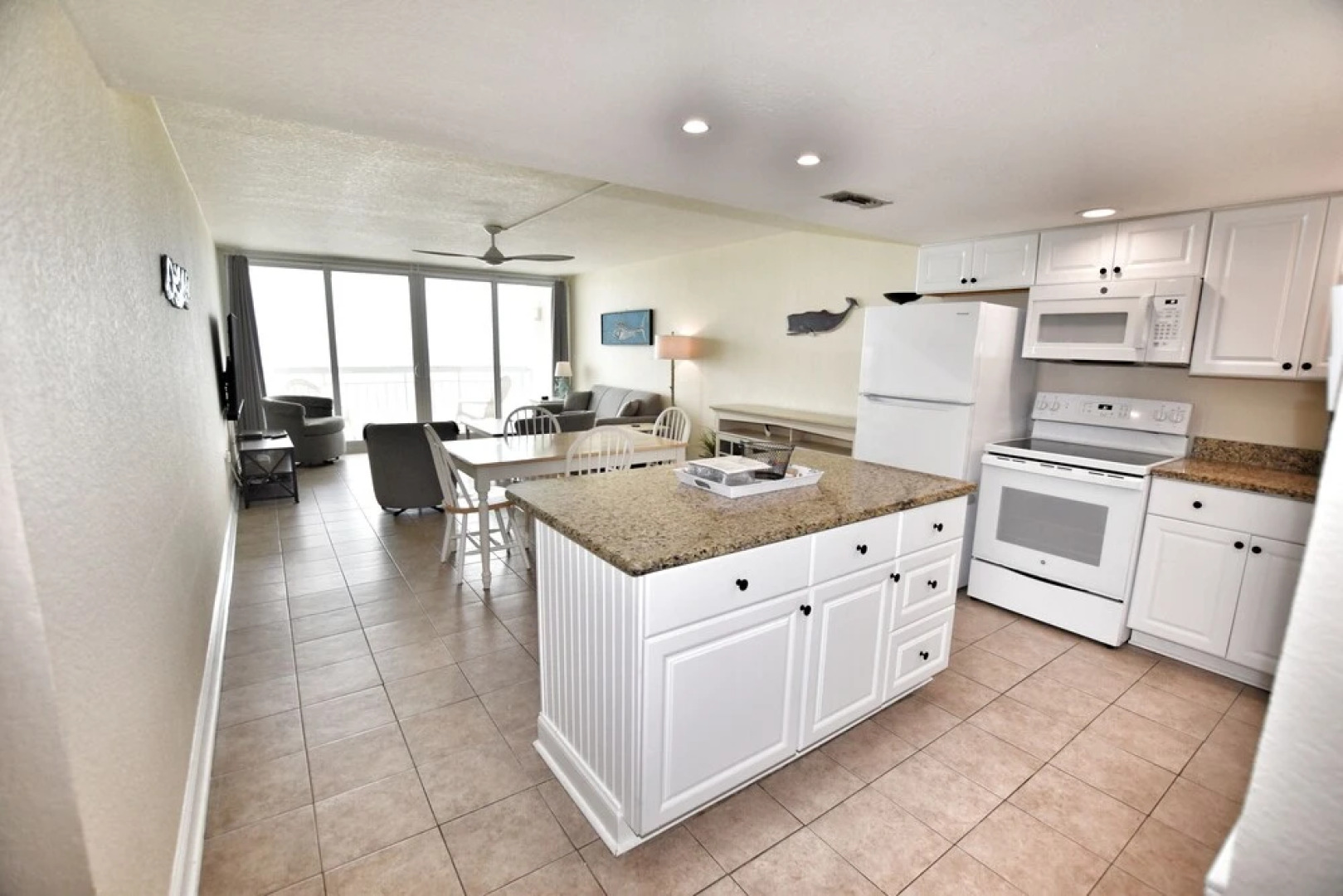 Waters Edge Resort, Unit 701, 1012 Waccamaw Drive 3 Bedroom Condo by Redawning