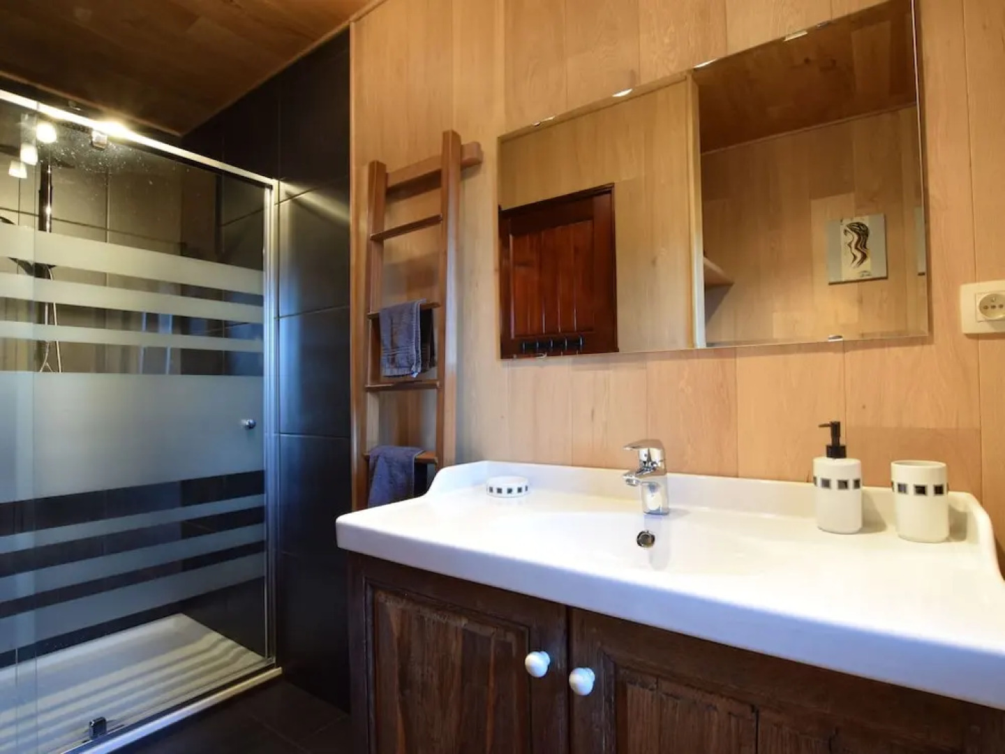 Very Welcoming and Cosy Chalet