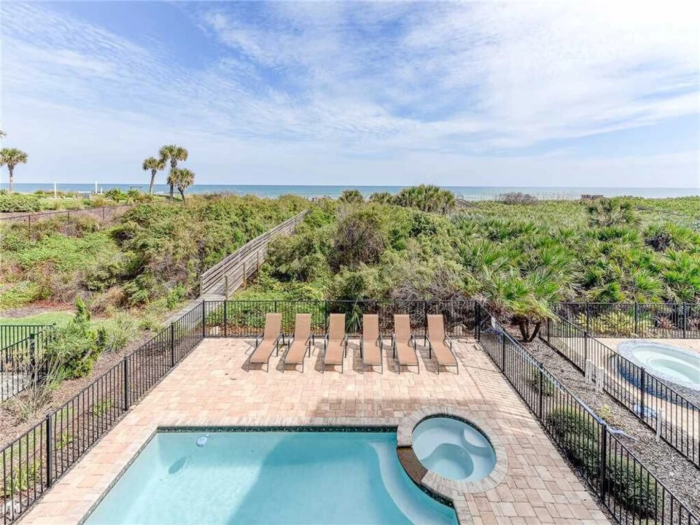 Tiki Tides by Vacation Rental Pros