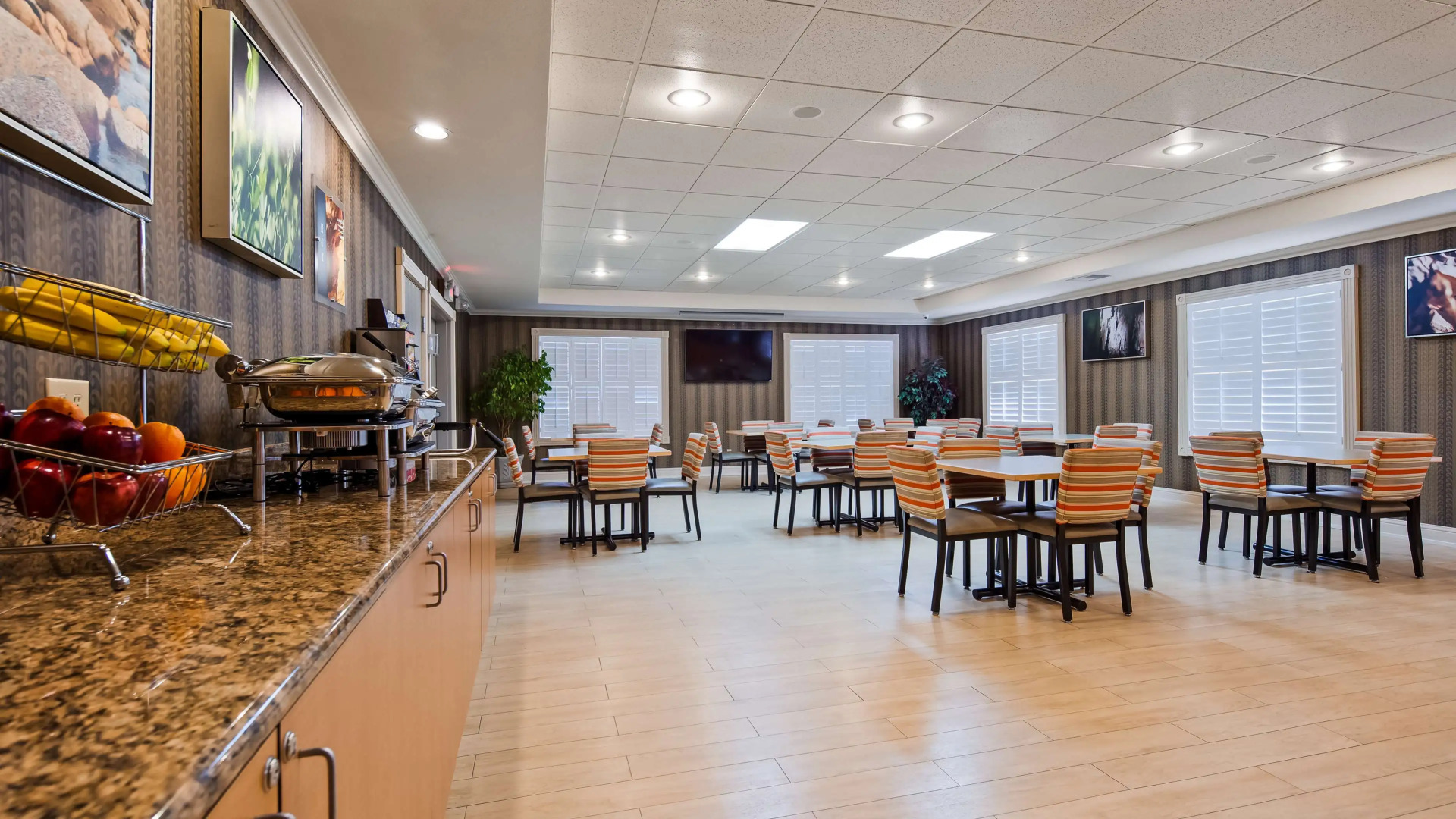 Best Western Plus Rama Inn & Suites