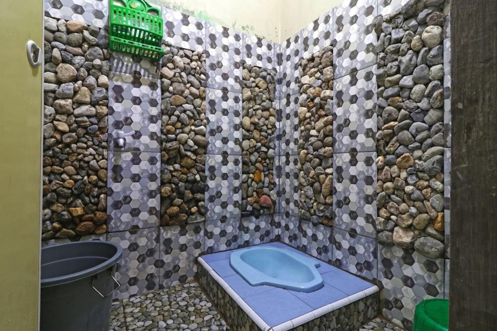 Batu Kapal Guest House