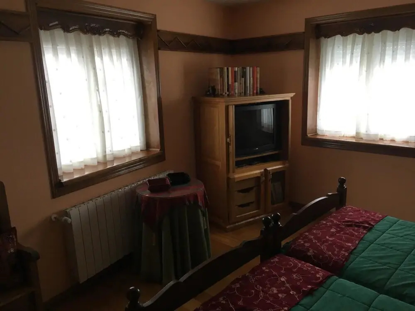 House With 4 Bedrooms in Navarredonda de Gredos, With Wonderful Mountain View, Enclosed Garden and Wifi - 65 km From the Slopes