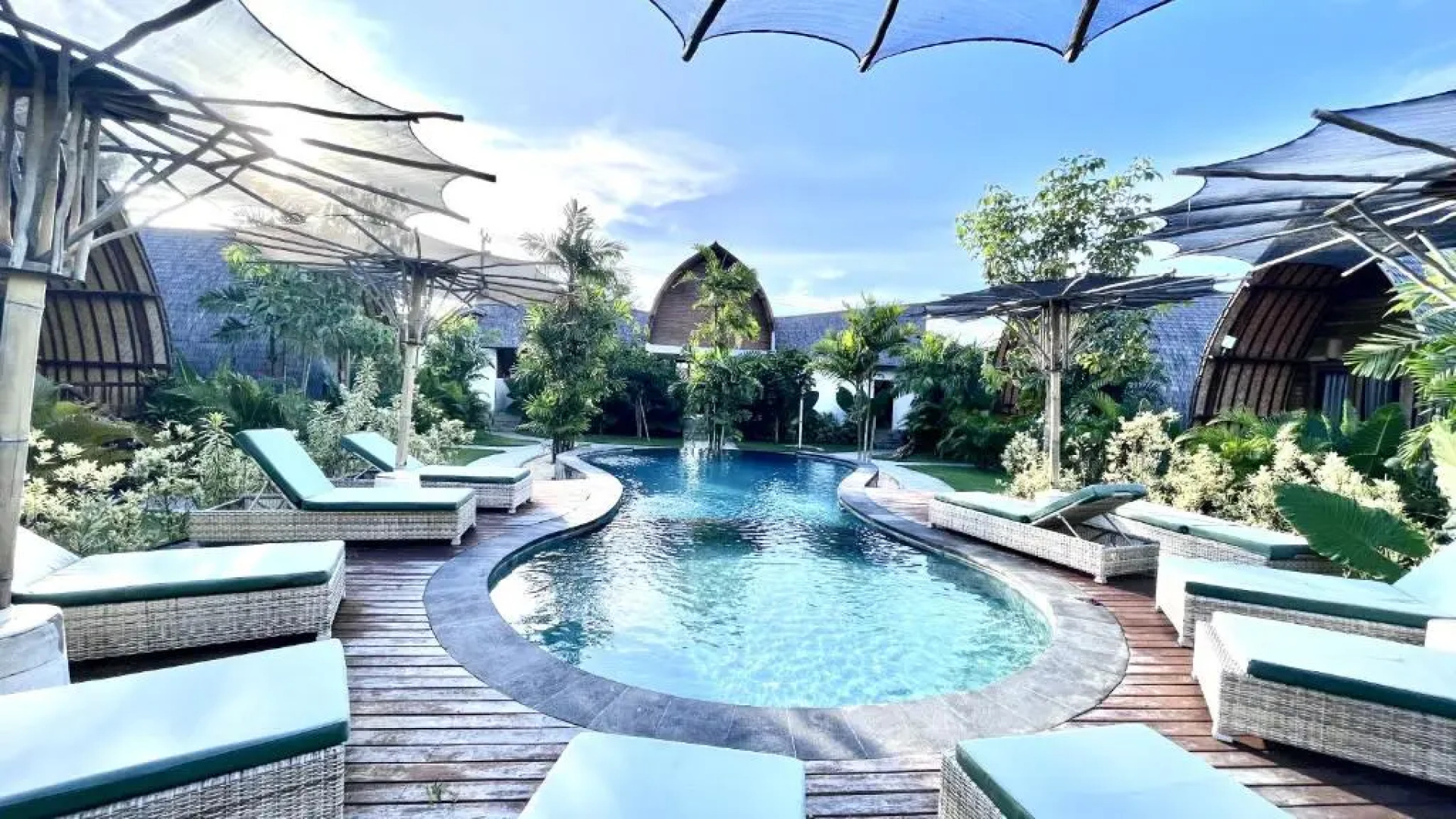 Lumbung bukit resort