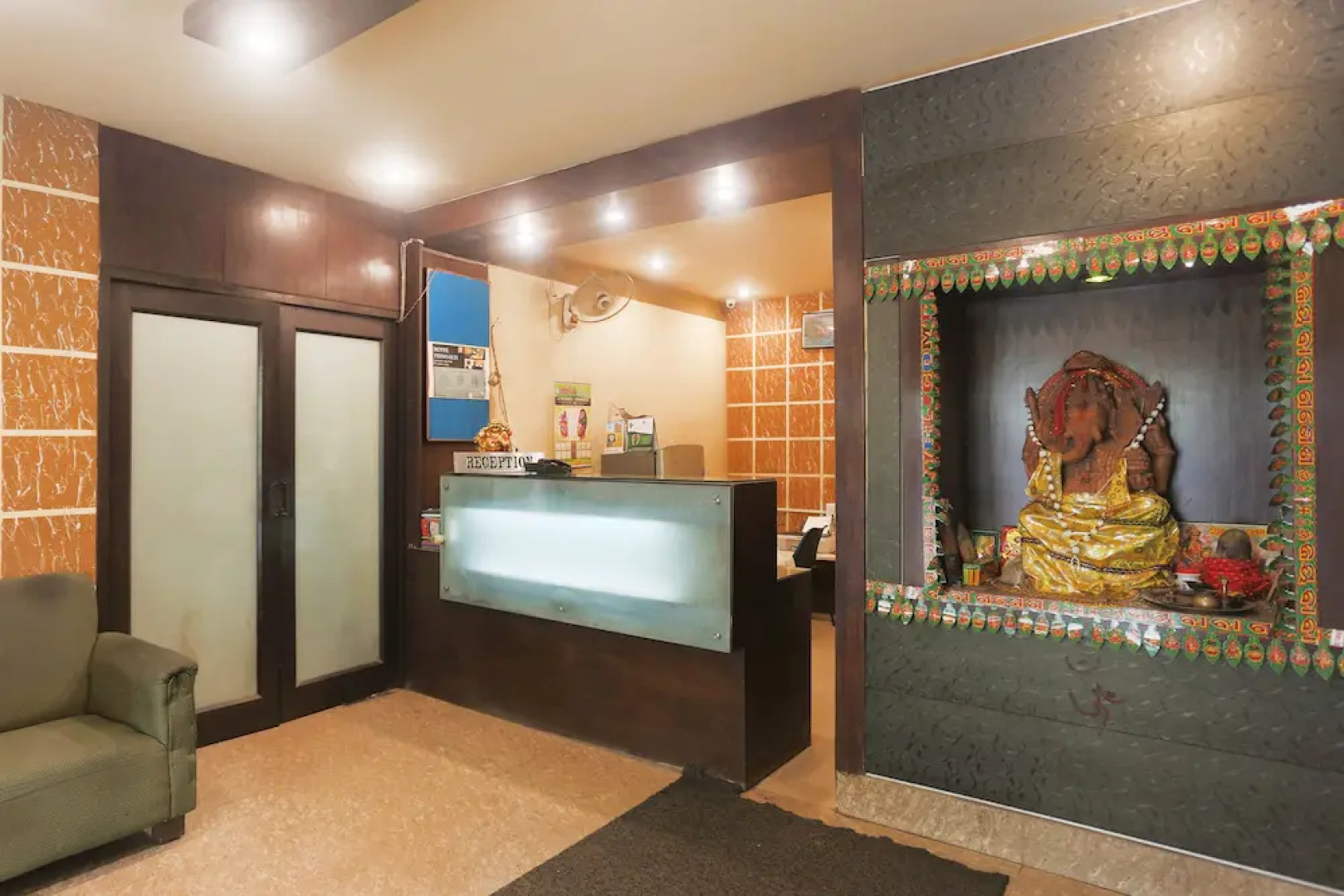 Hotel Trishakti by OYO Rooms