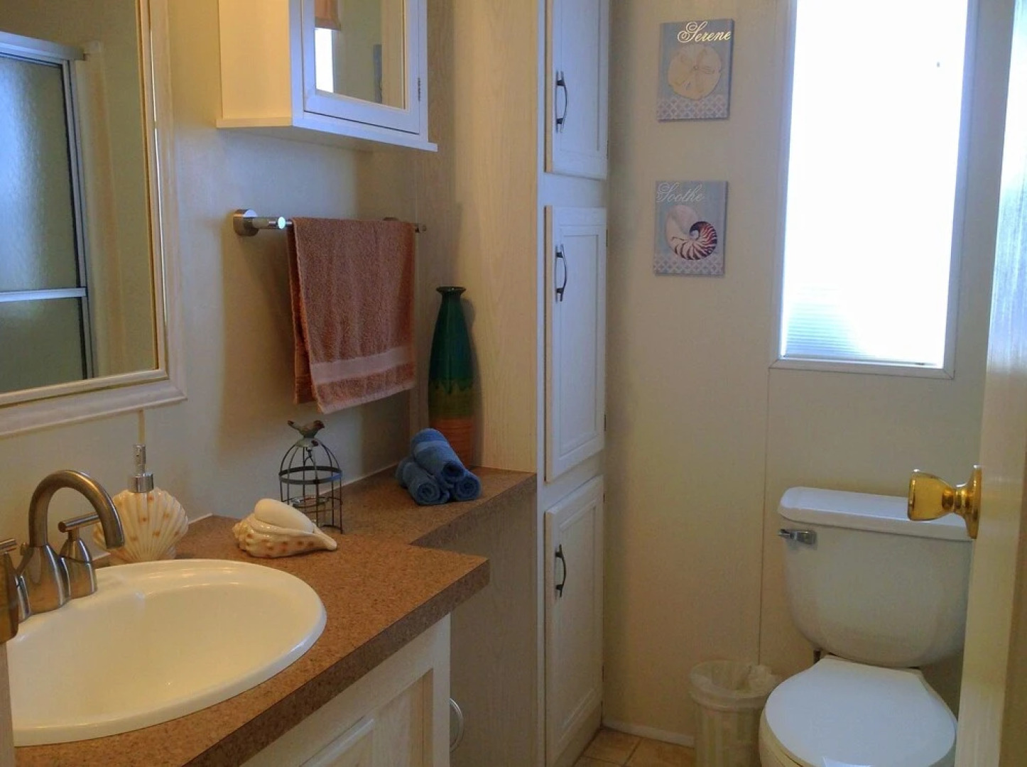 Bring Your Boat Direct Waterfront - Two Bedroom Home