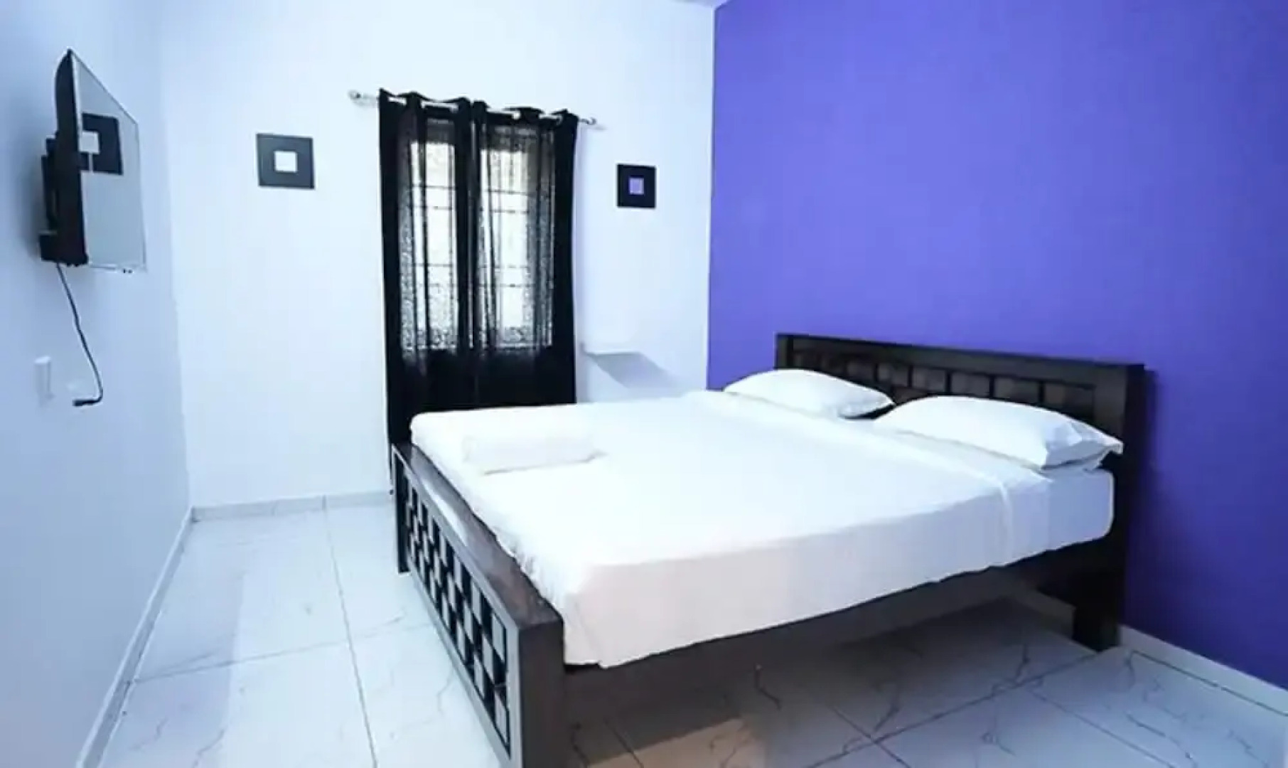 FabExpress French Villa