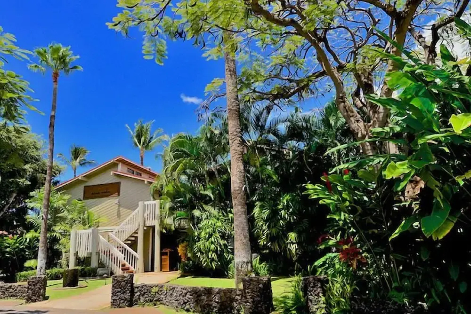 Aina Nalu I109 by RedAwning