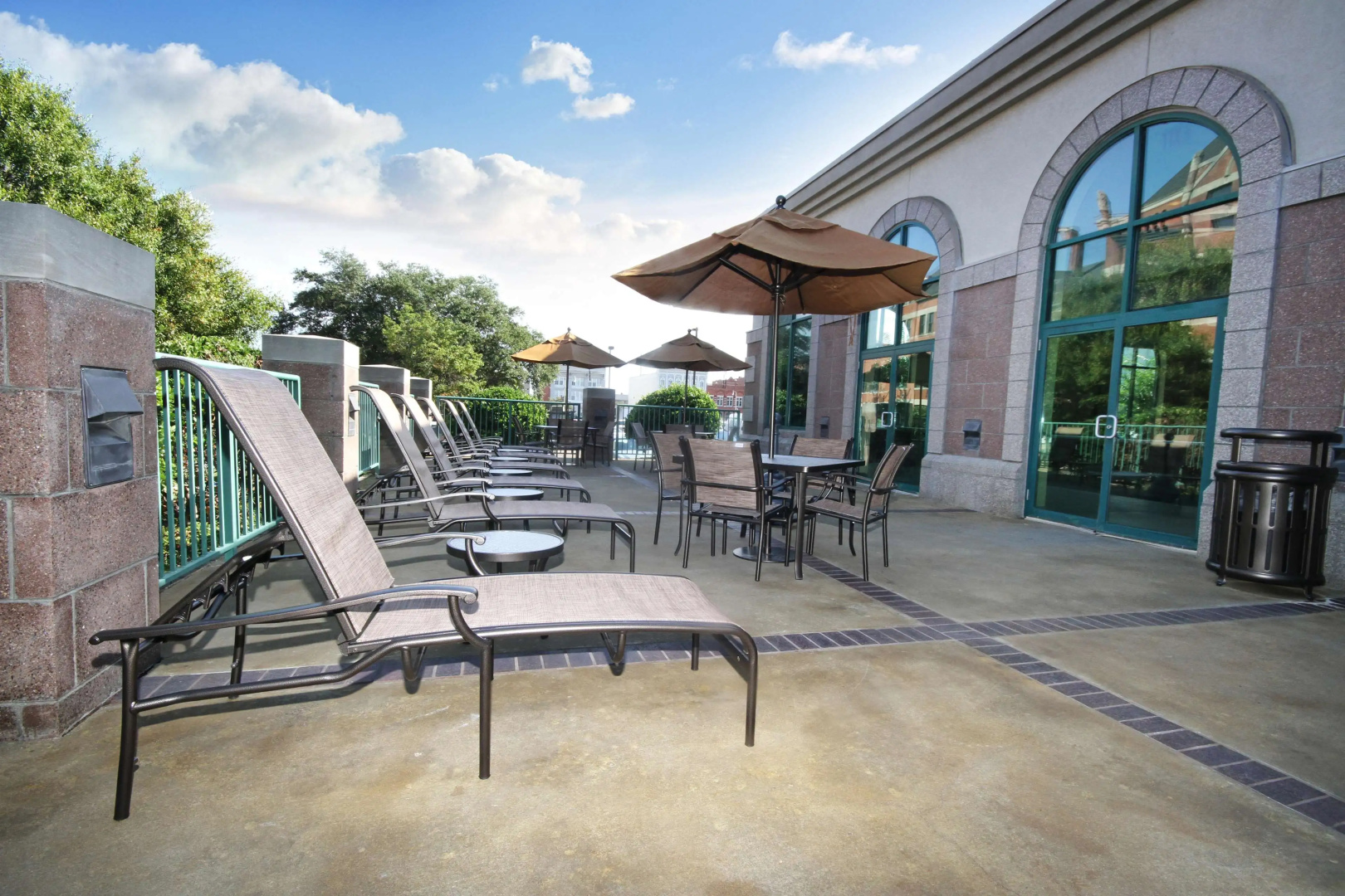 Embassy Suites by Hilton Montgomery Hotel & Conference Ctr