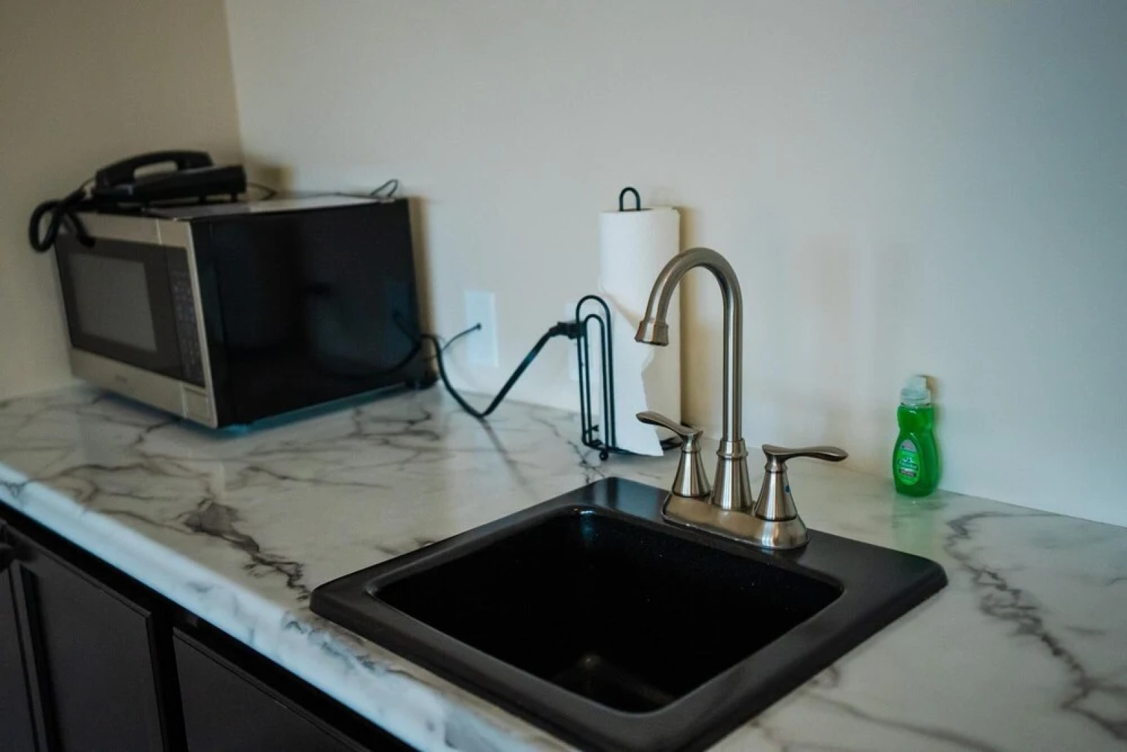 1 Bedroom Lake View Villa - Unit 606