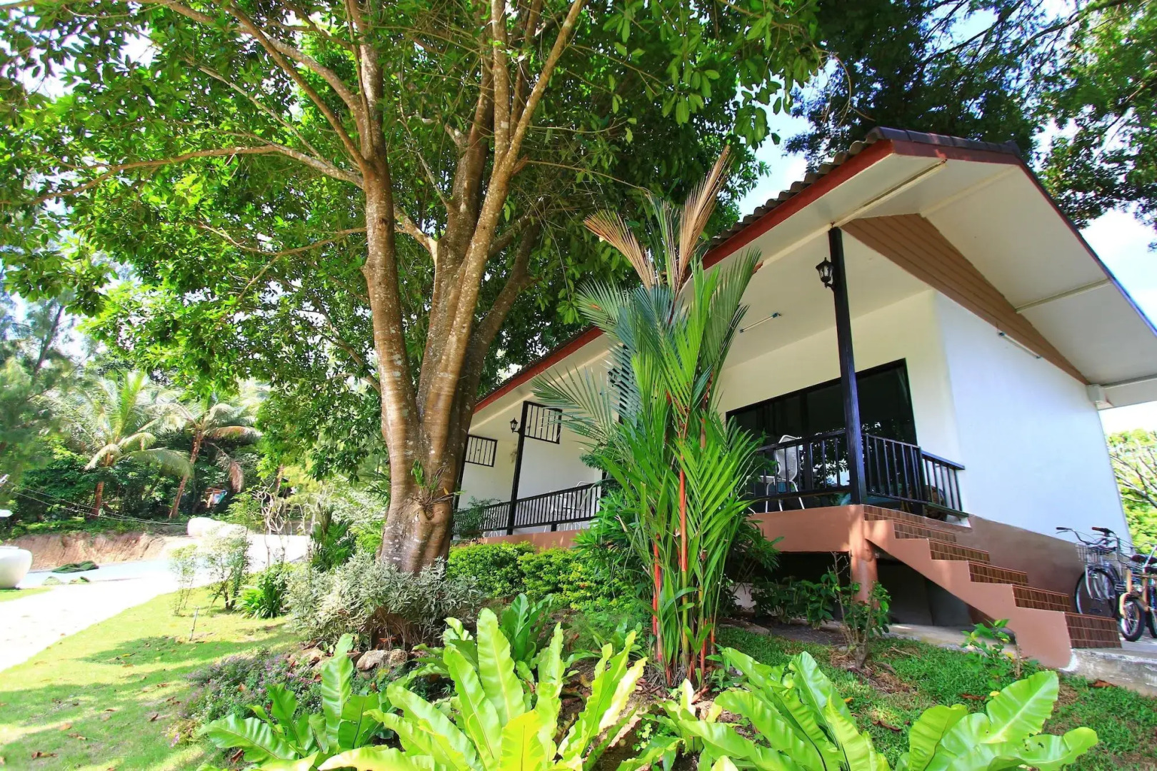 Silver Garden Resort