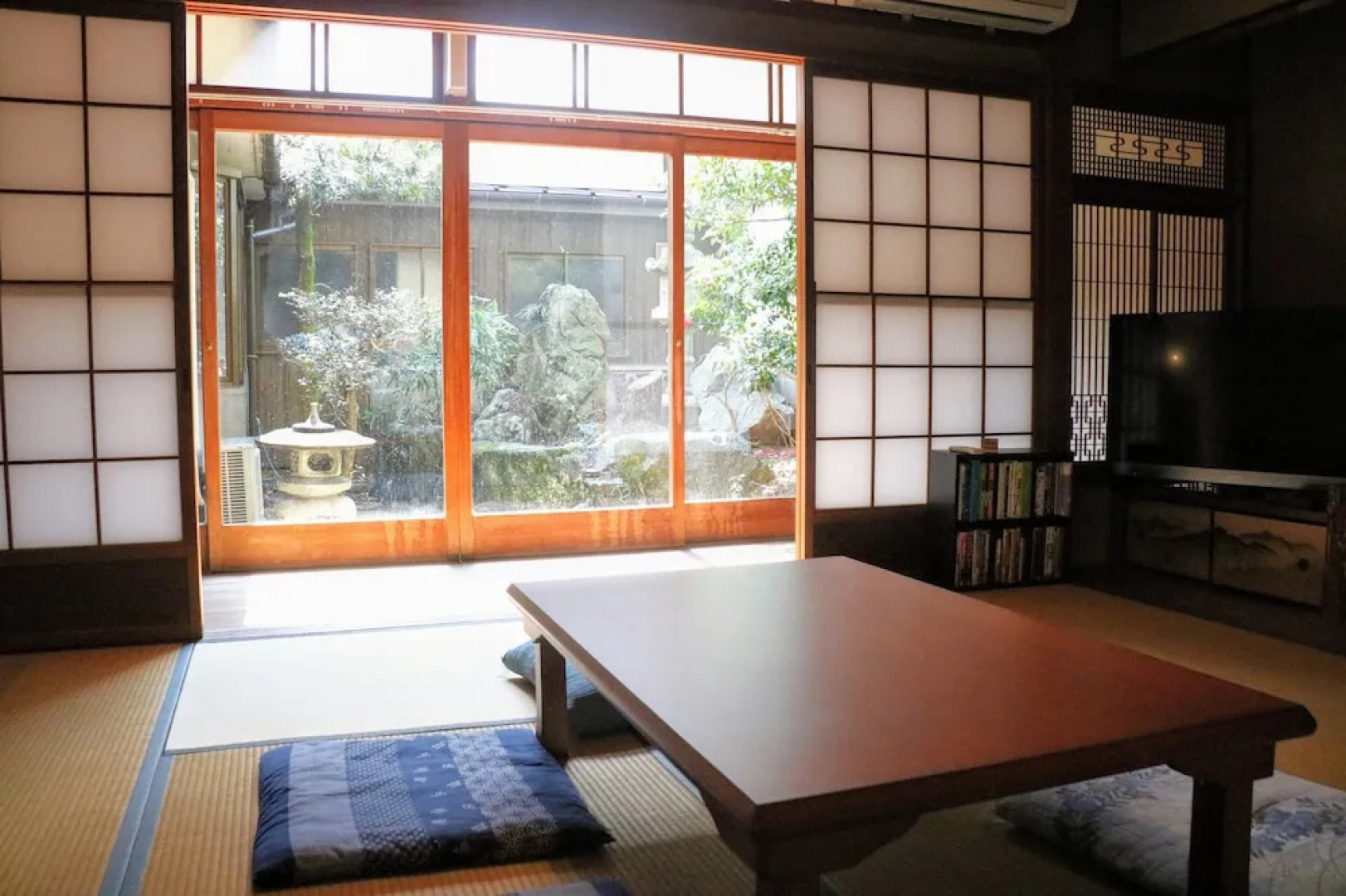 Guesthouse OBAMA21:00 - Women's dormitory / Vacation STAY 45849