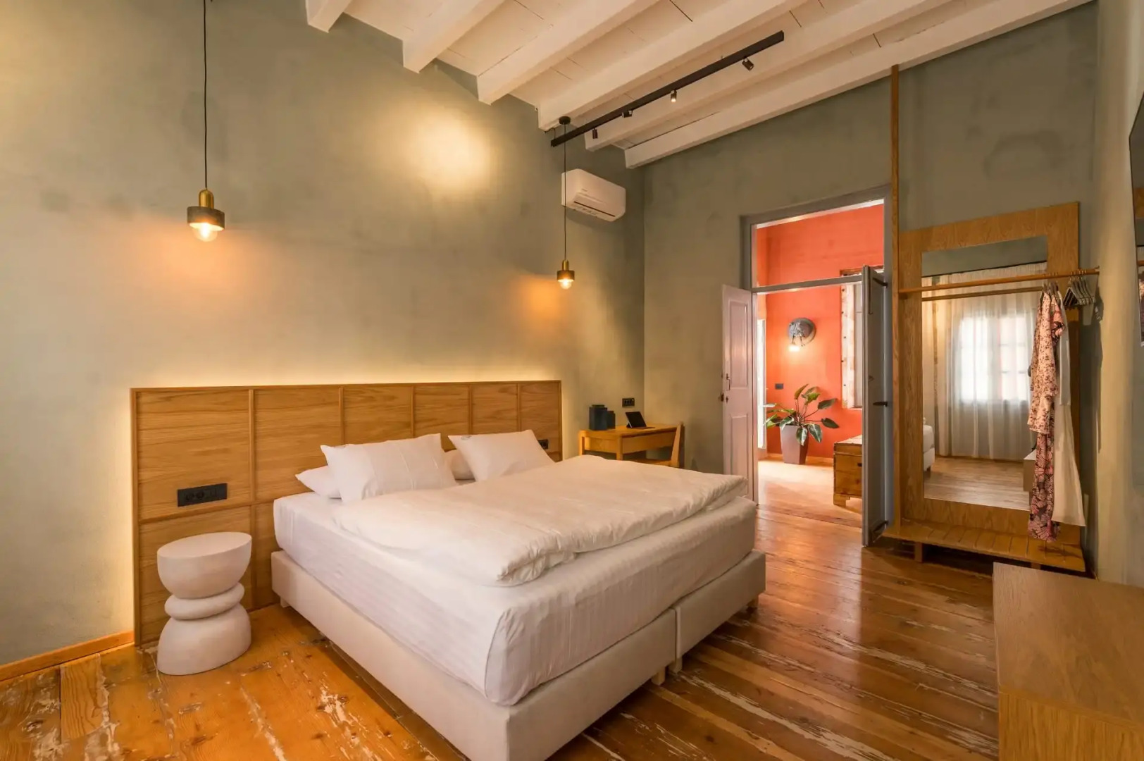 Full House Residence Chania