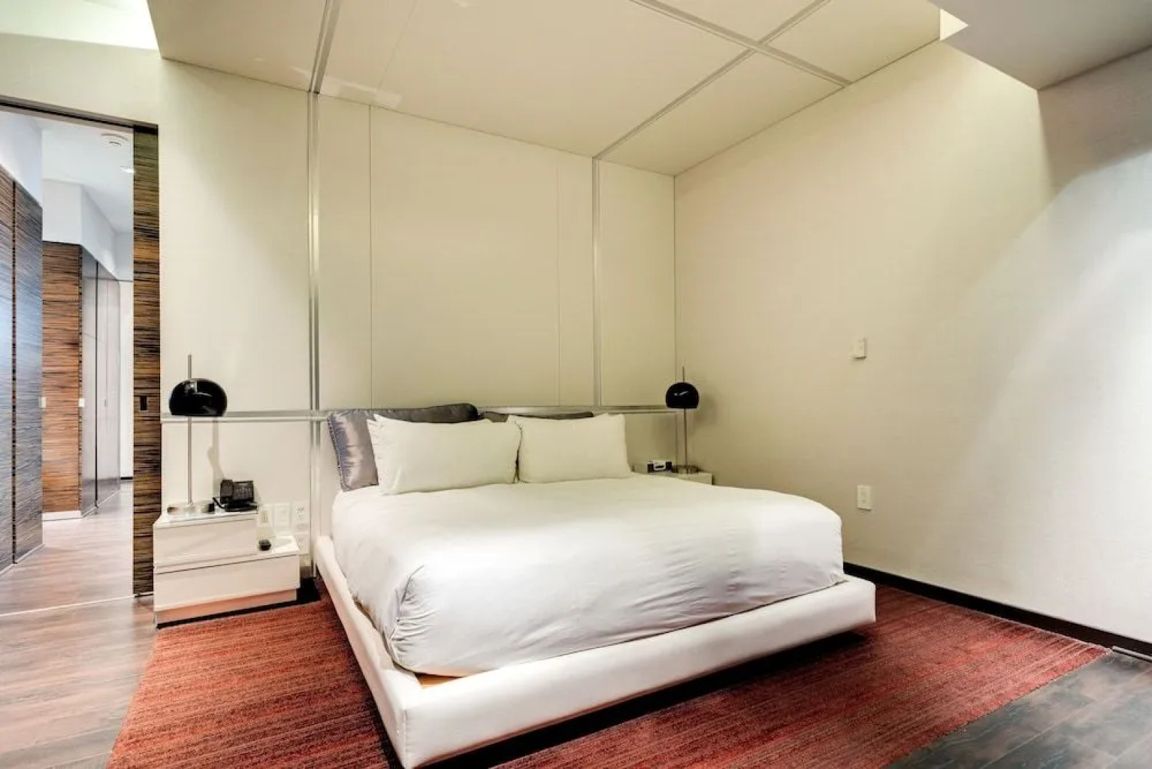 StripViewSuites at Palms Place Penthouses