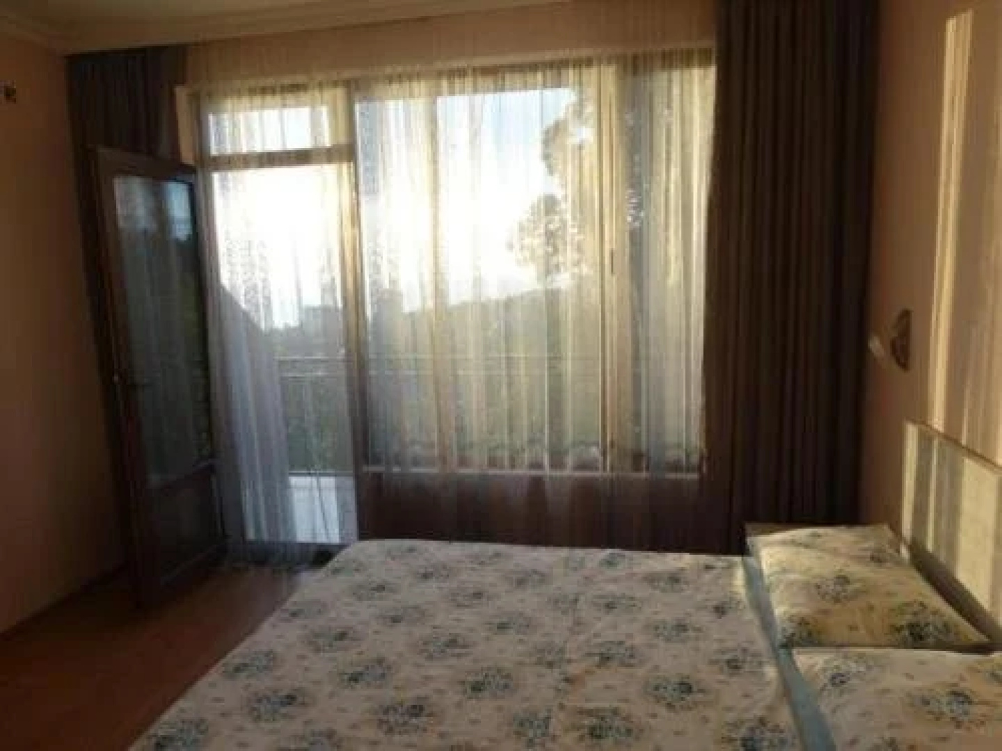 Zura's Guest House